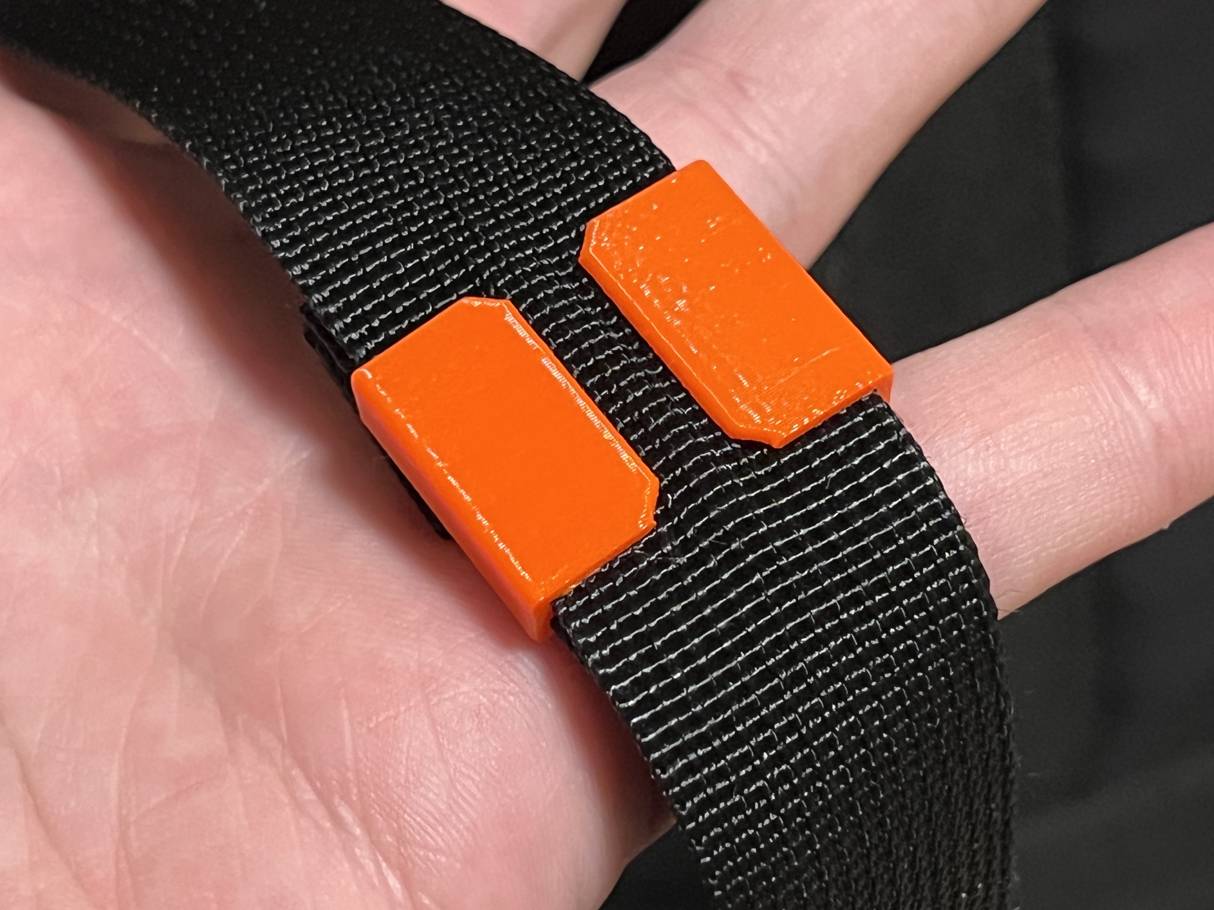 LTT Commuter Backpack Strap Clip - photo 2