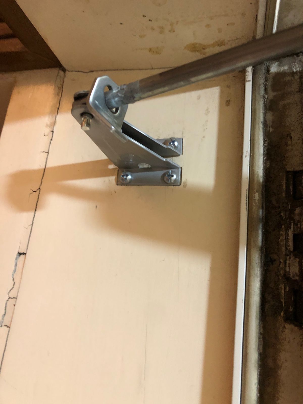 Kitchen Door pivot (generic)