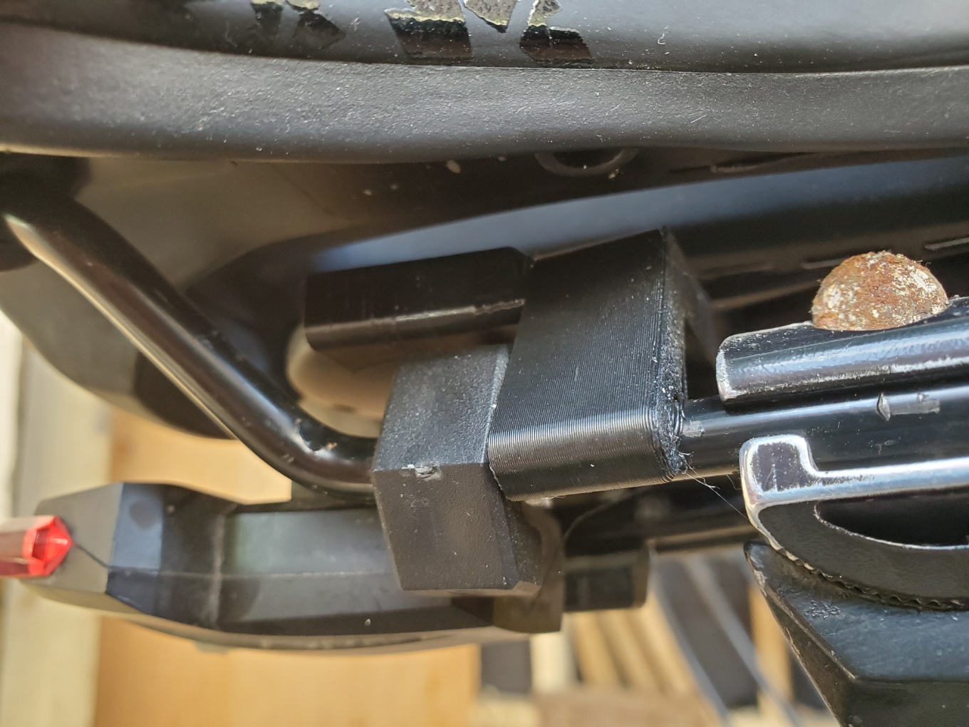 MiLi tracker tag / MiTag bike mount - photo 4