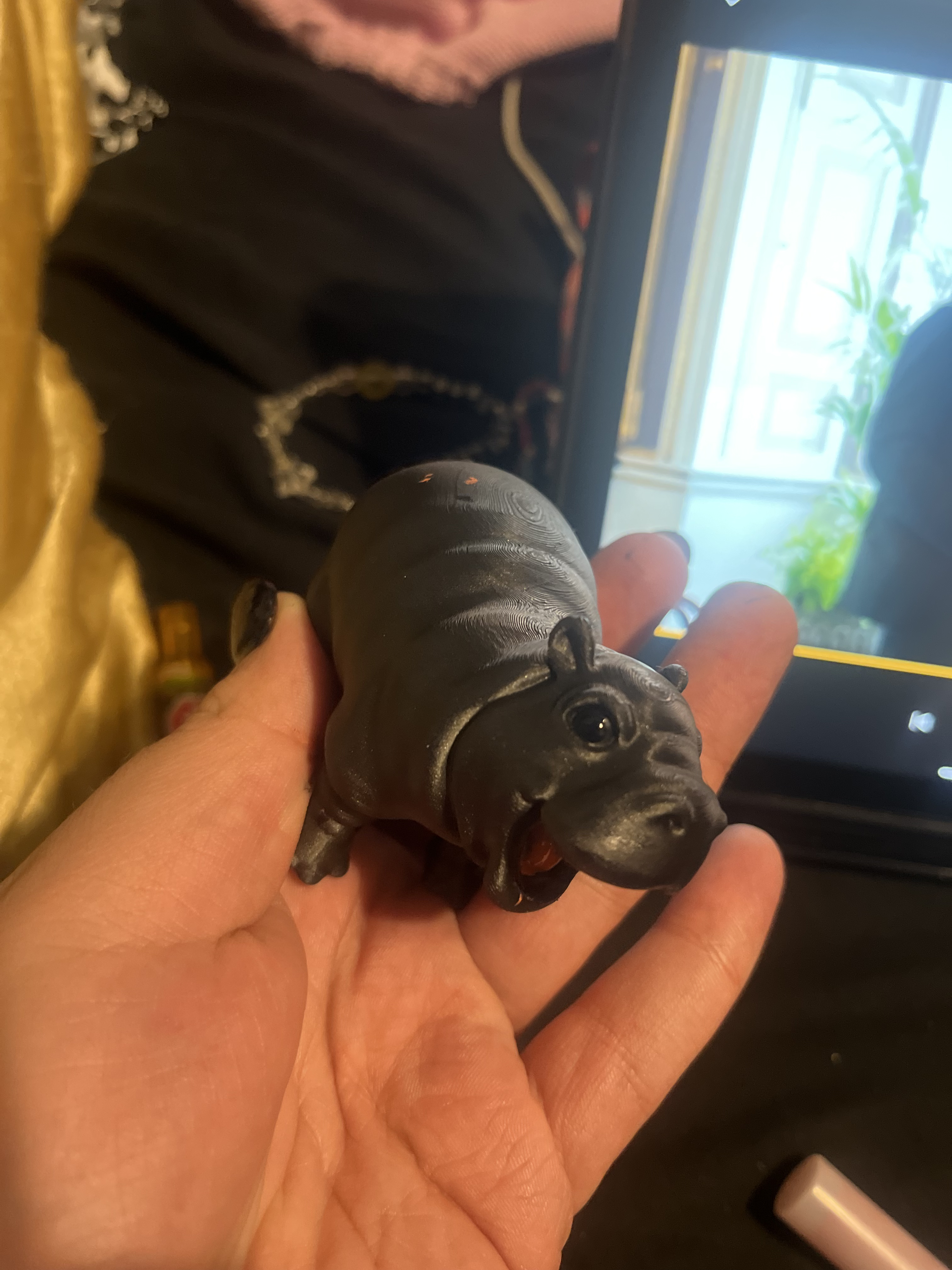Moo Deng Figurine - photo 3