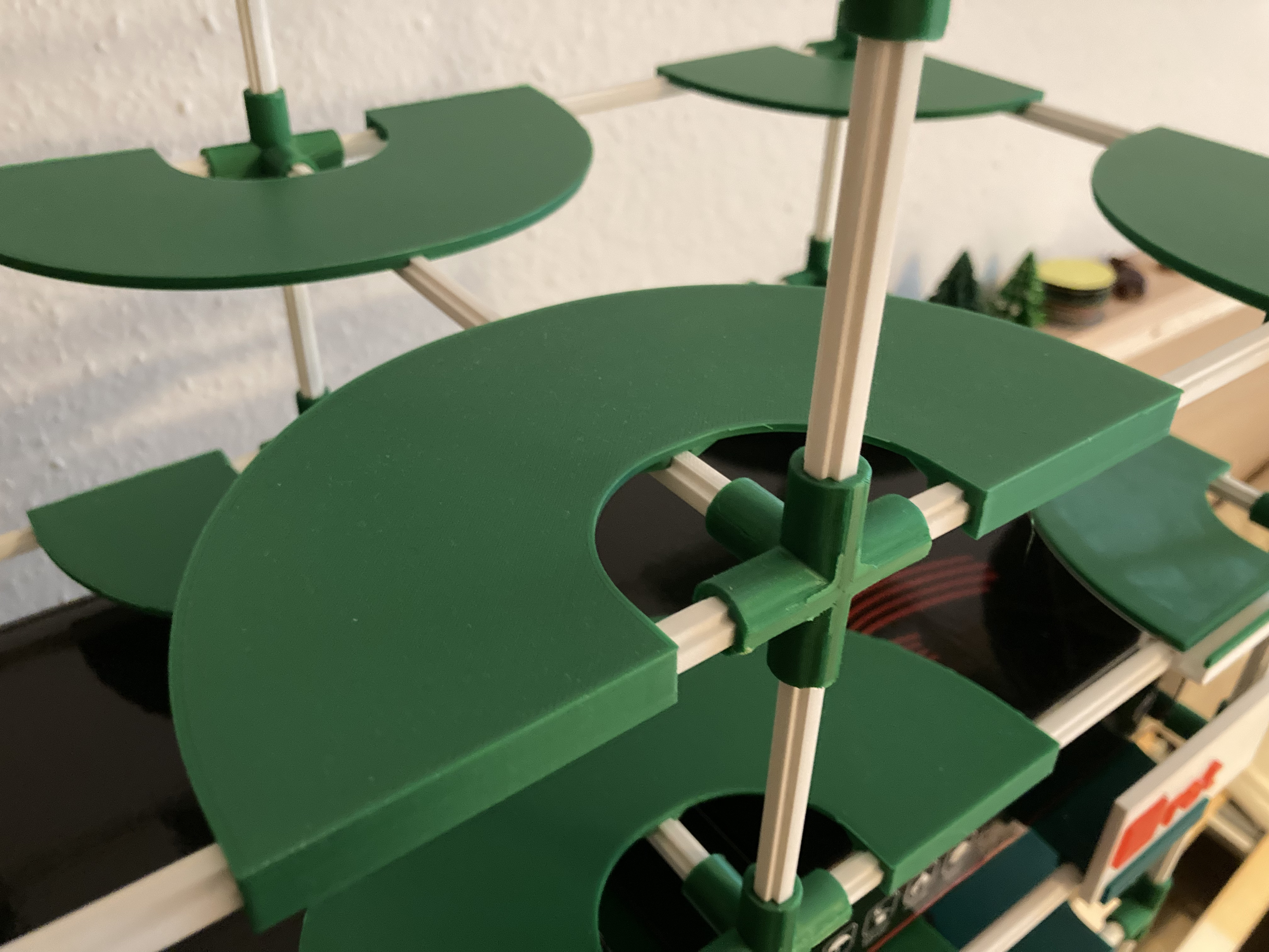 Modular Stick-Based Shelf System - photo 4