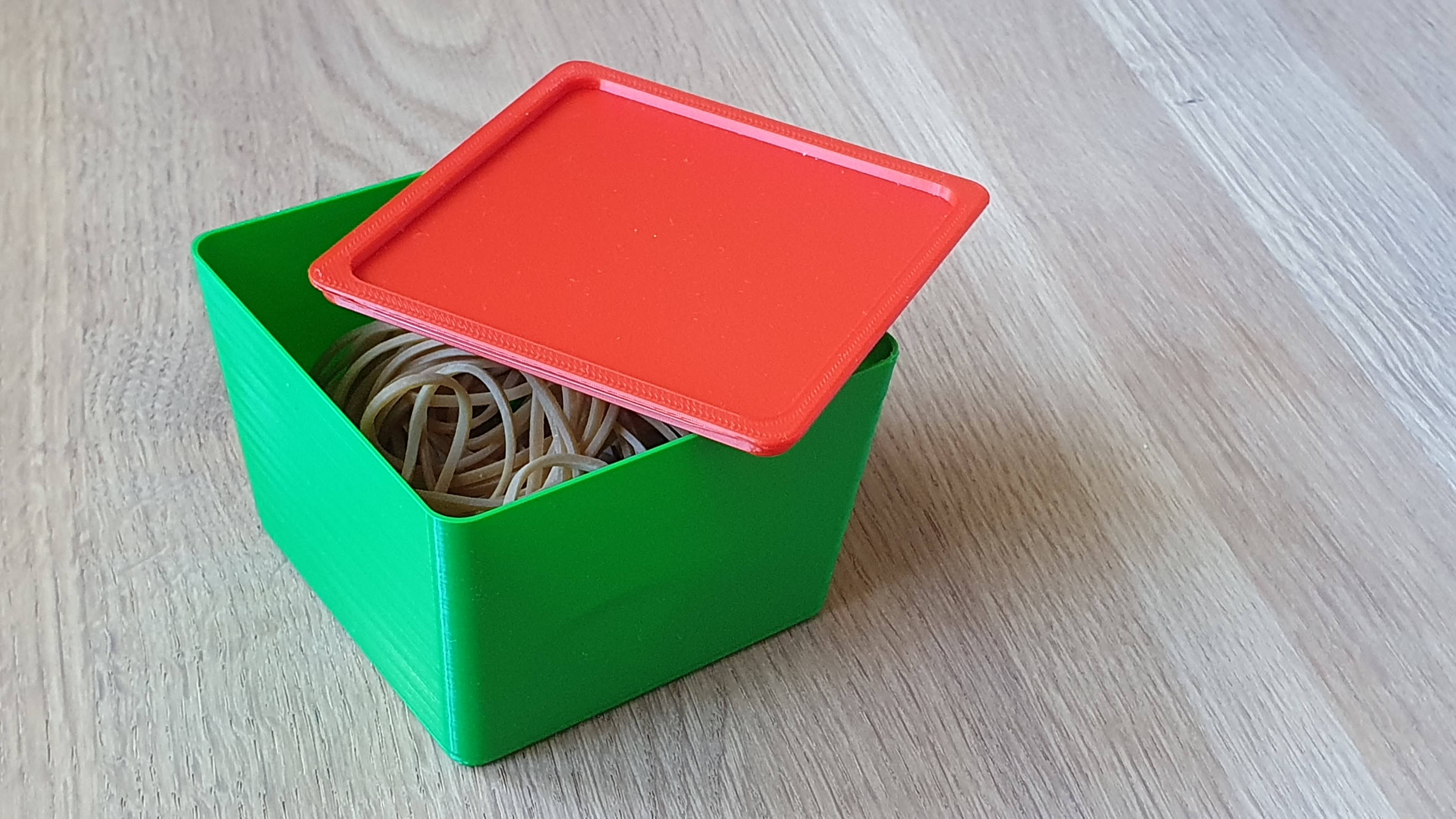 Small stackable storage box with lid (parametric) - photo 2