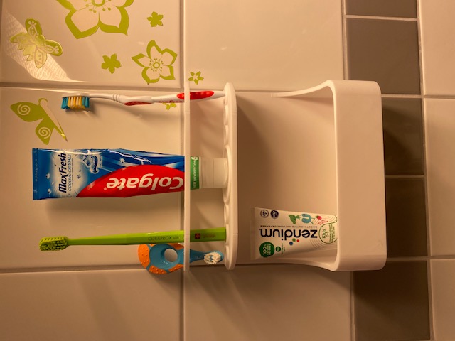 Bathroom Shelf - photo 2
