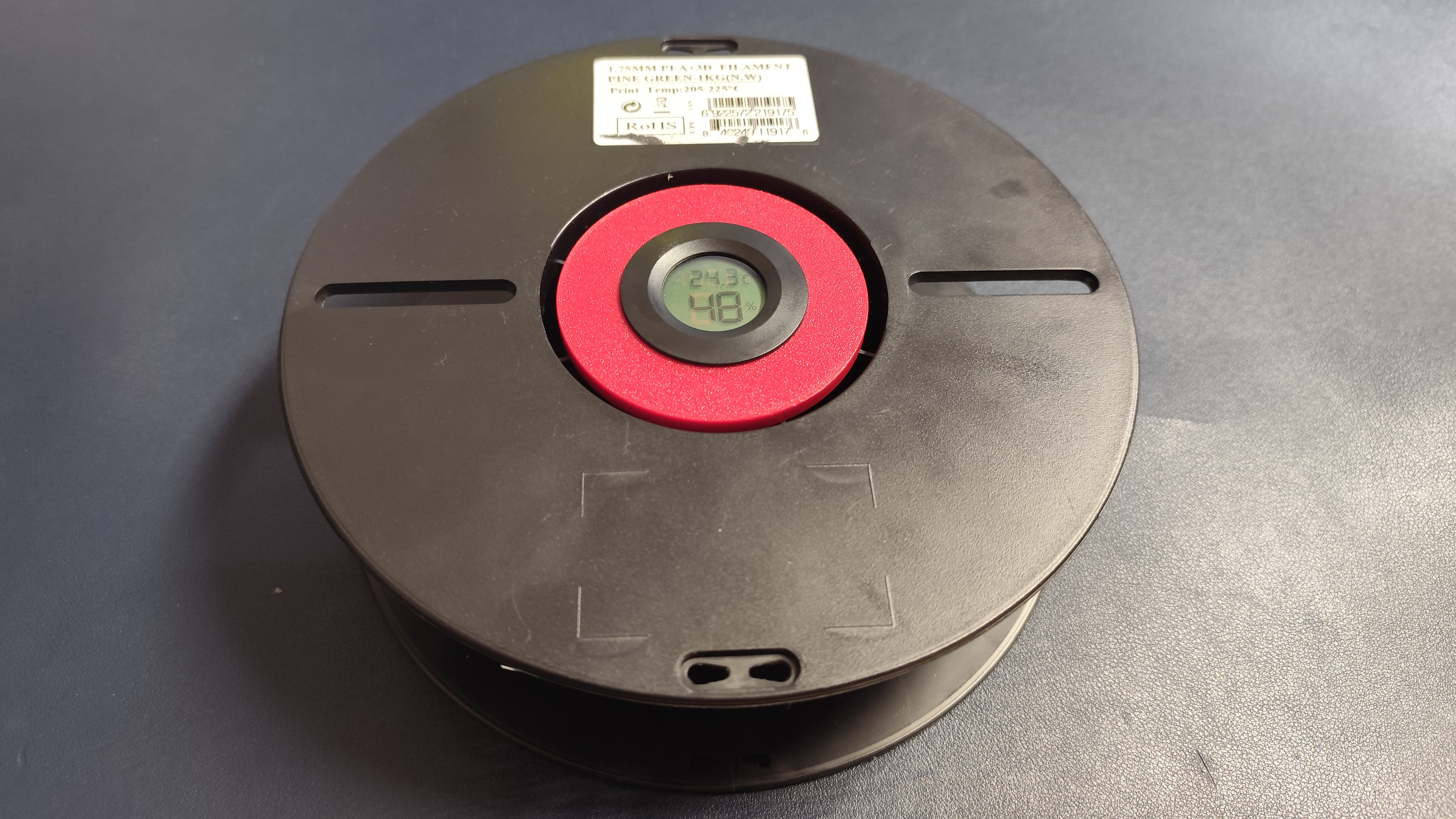 Clamp for Recycling and Reusing eSun Spools for Filament Refills - photo 3