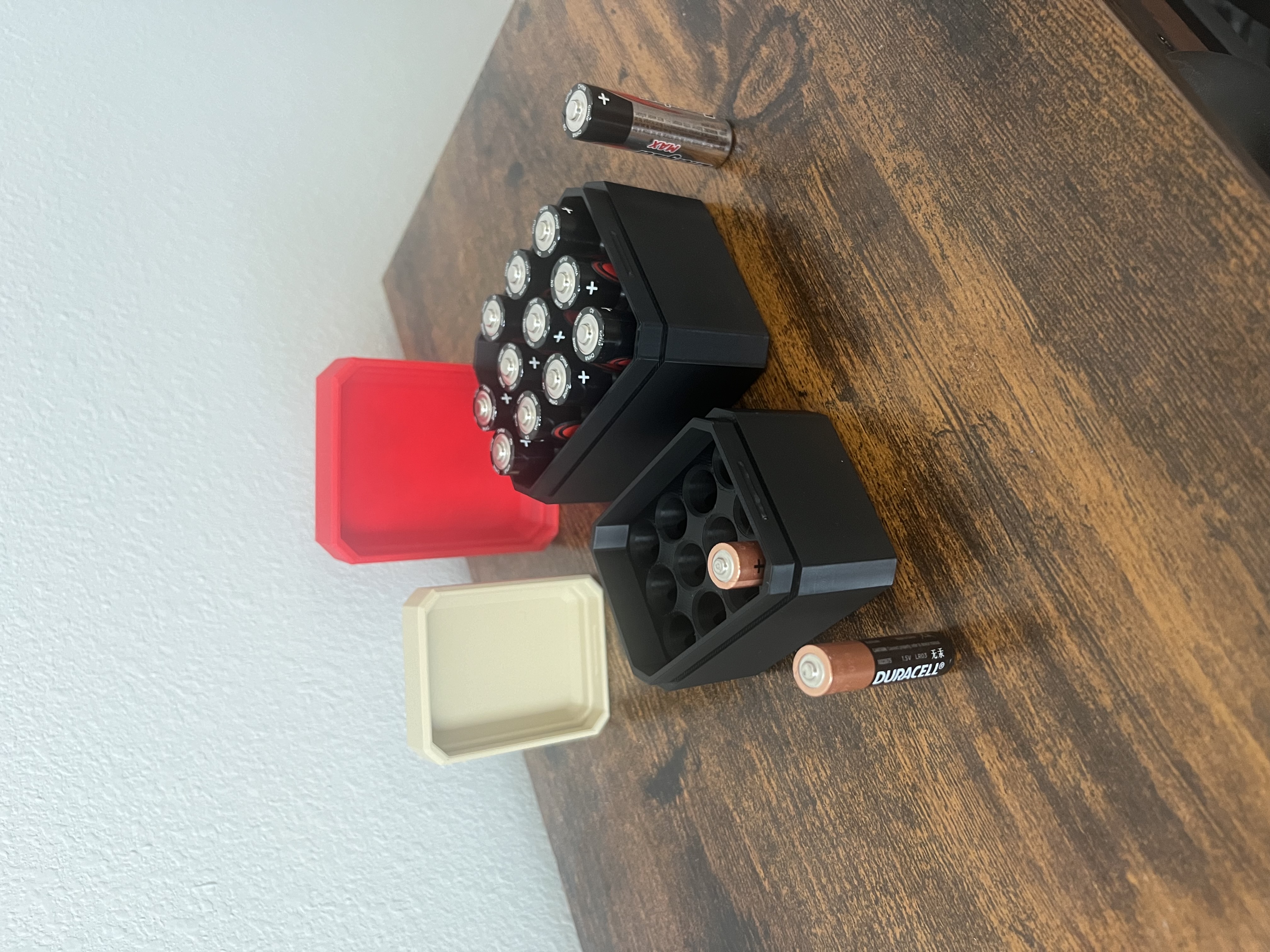 AA and AAA Battery Storage Boxes with Snap Lid Design - photo 2