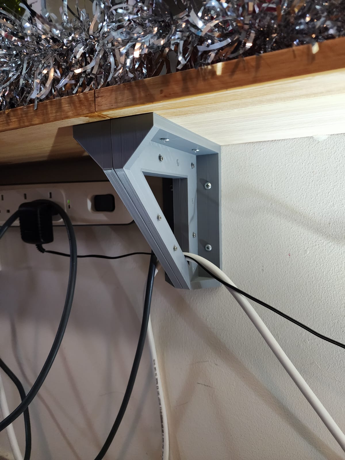 Heavy Duty Shelf Bracket - photo 4
