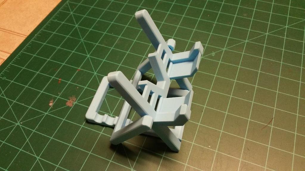 Print in place adjustable phone stand - photo 3