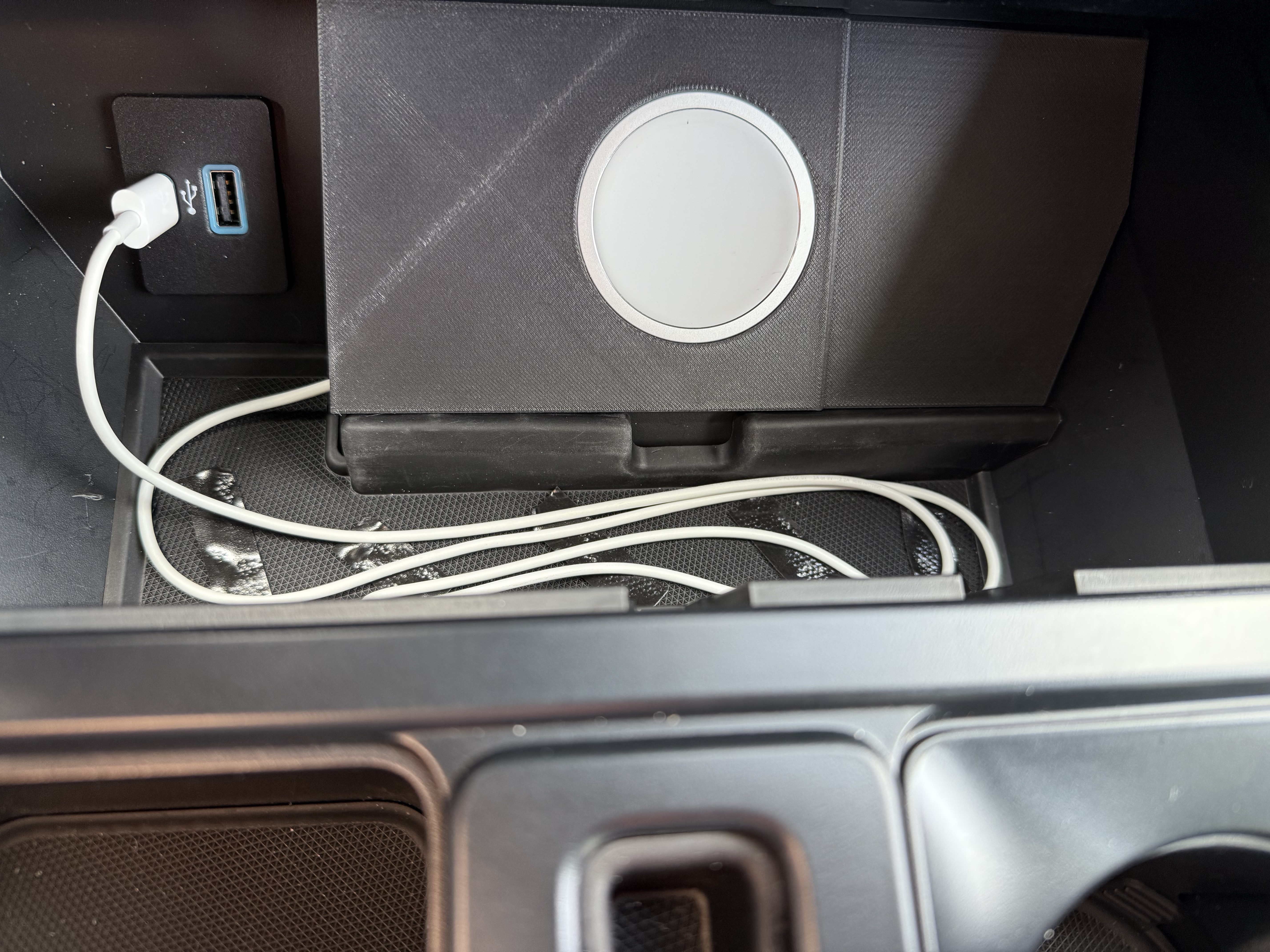 F-150/Lightning MagSafe adapter and false tray - photo 2