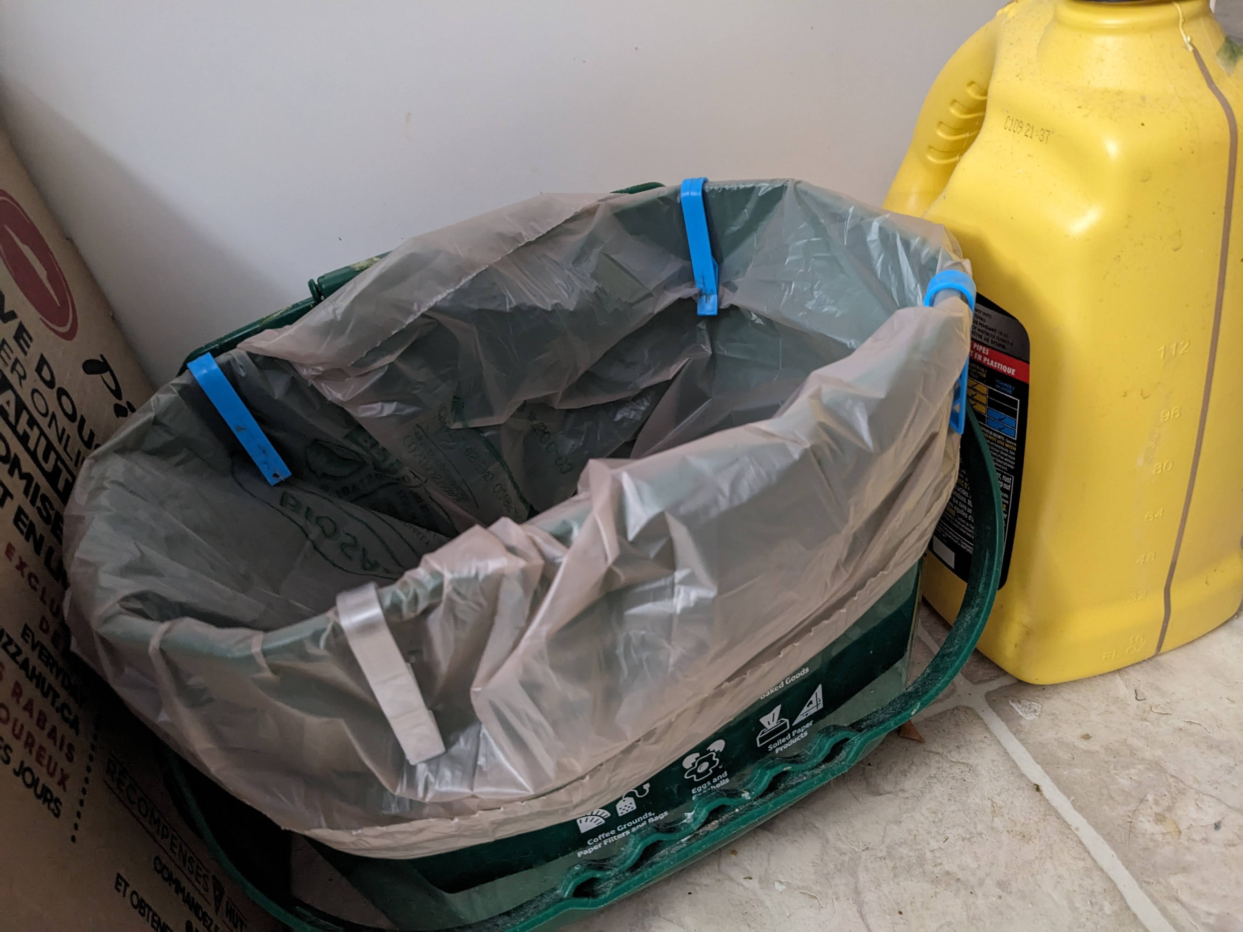 garbage bag clip - photo 2