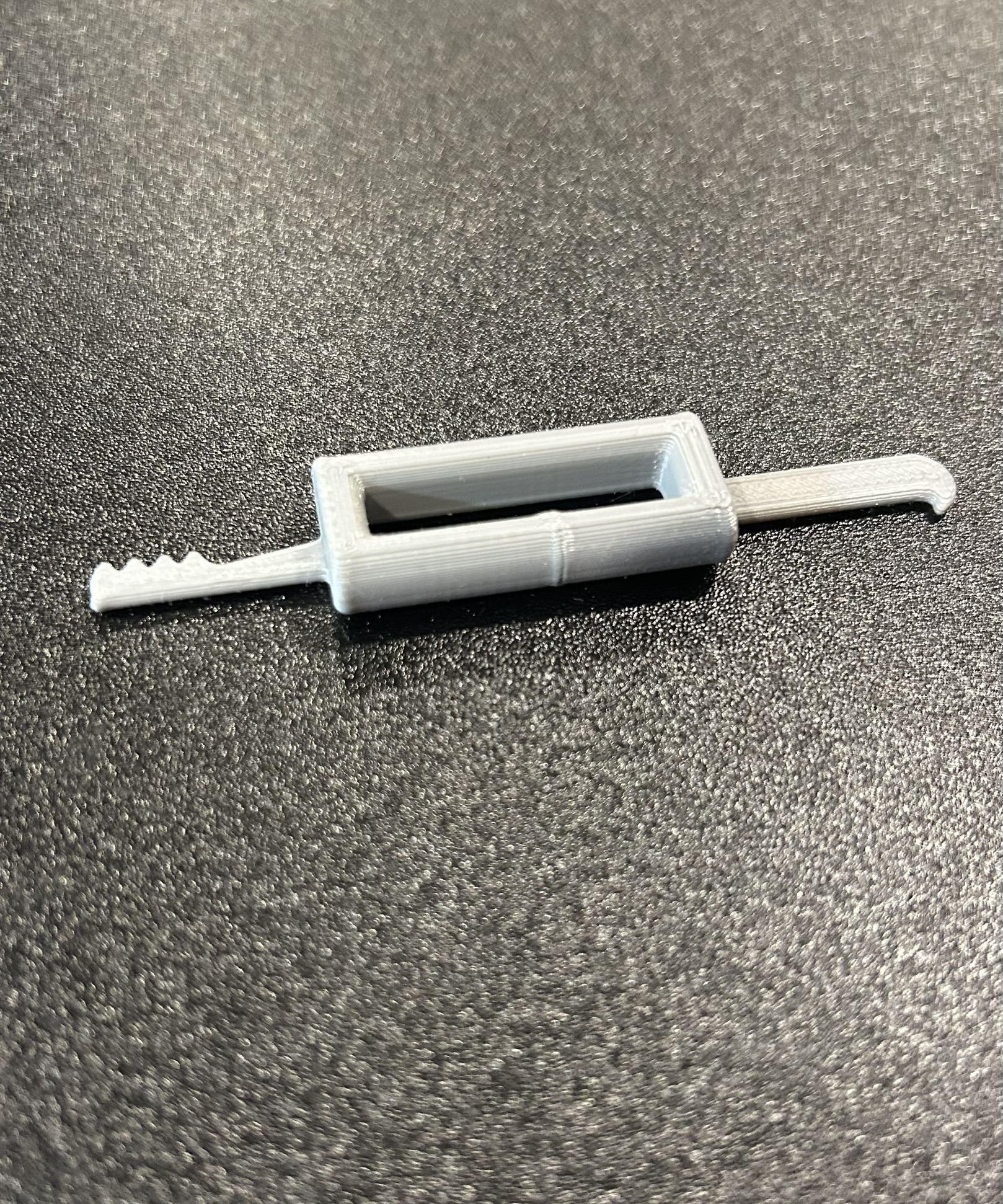 Earbud Cleaner Tool (GREAT FOR AIRPODS)