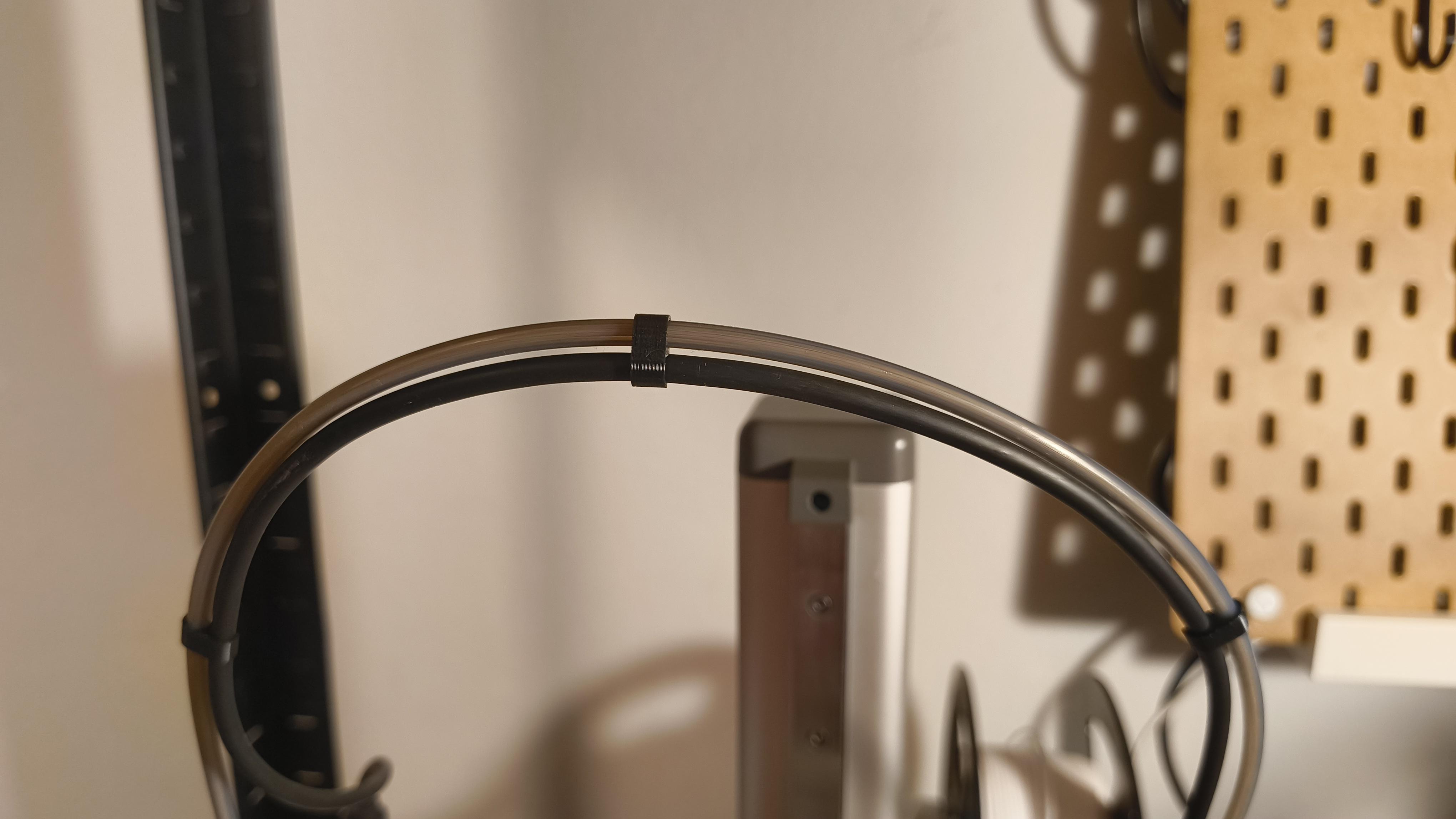 Cable/PFTE clip for A1 (mini) or Kobra 3 - photo 2