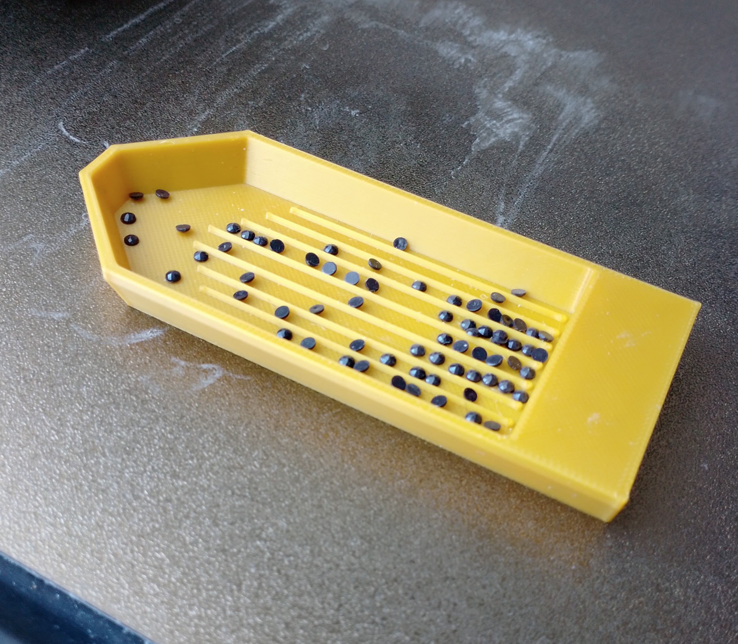 Diamond painting tray