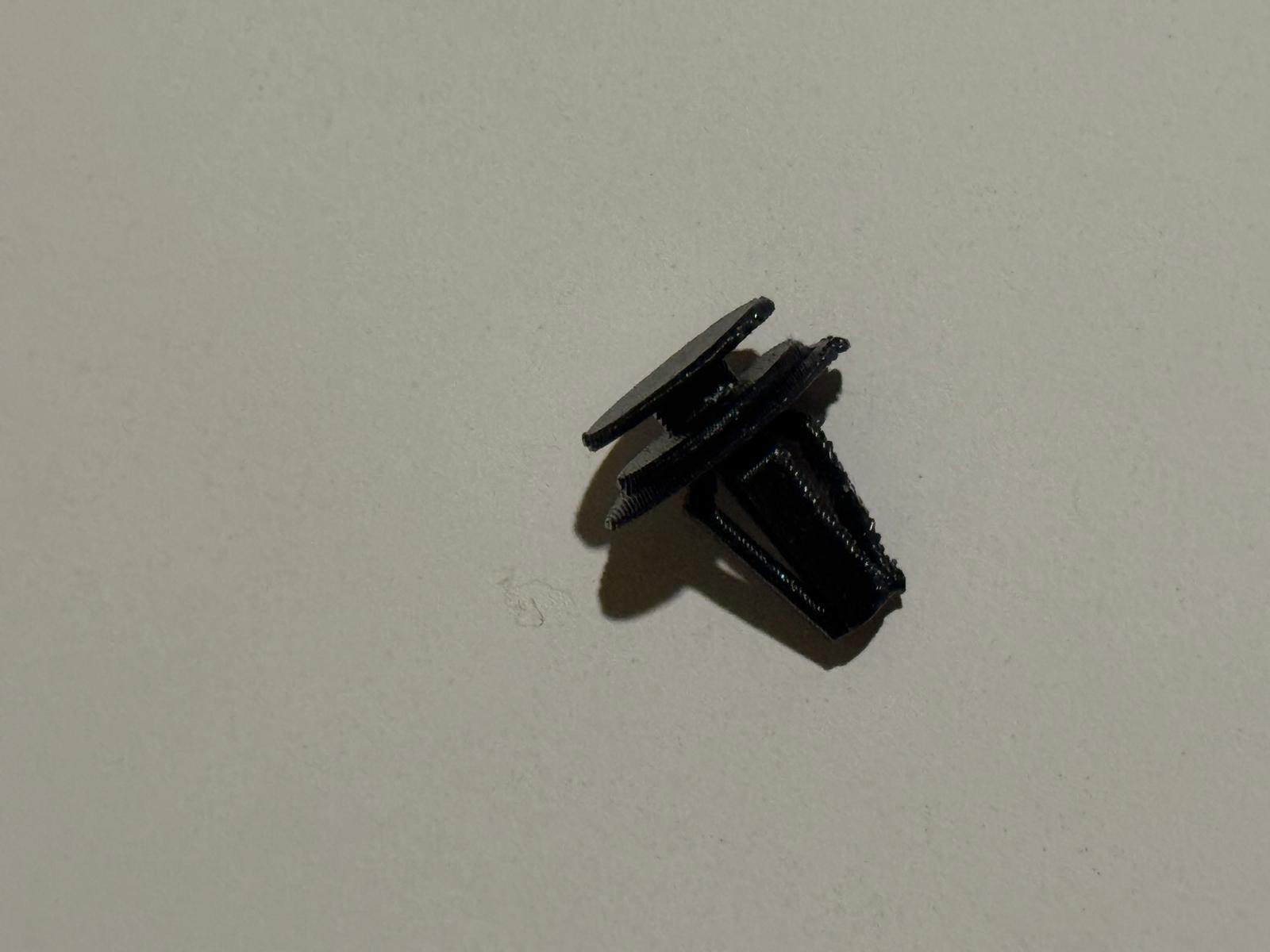 Mercedes W203 door Clip