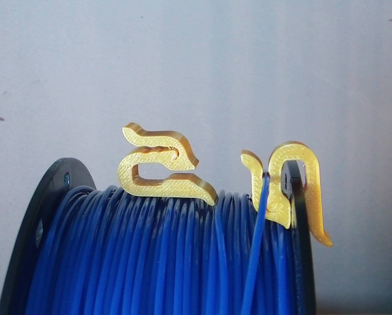 Universal Filament Clip