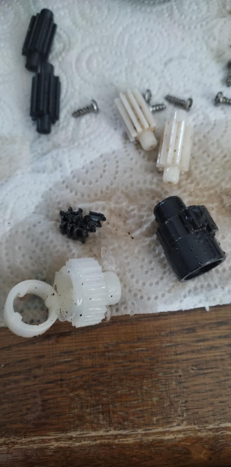 Tchibo Beko Grundig SMEG Severin Oster gear - photo 3