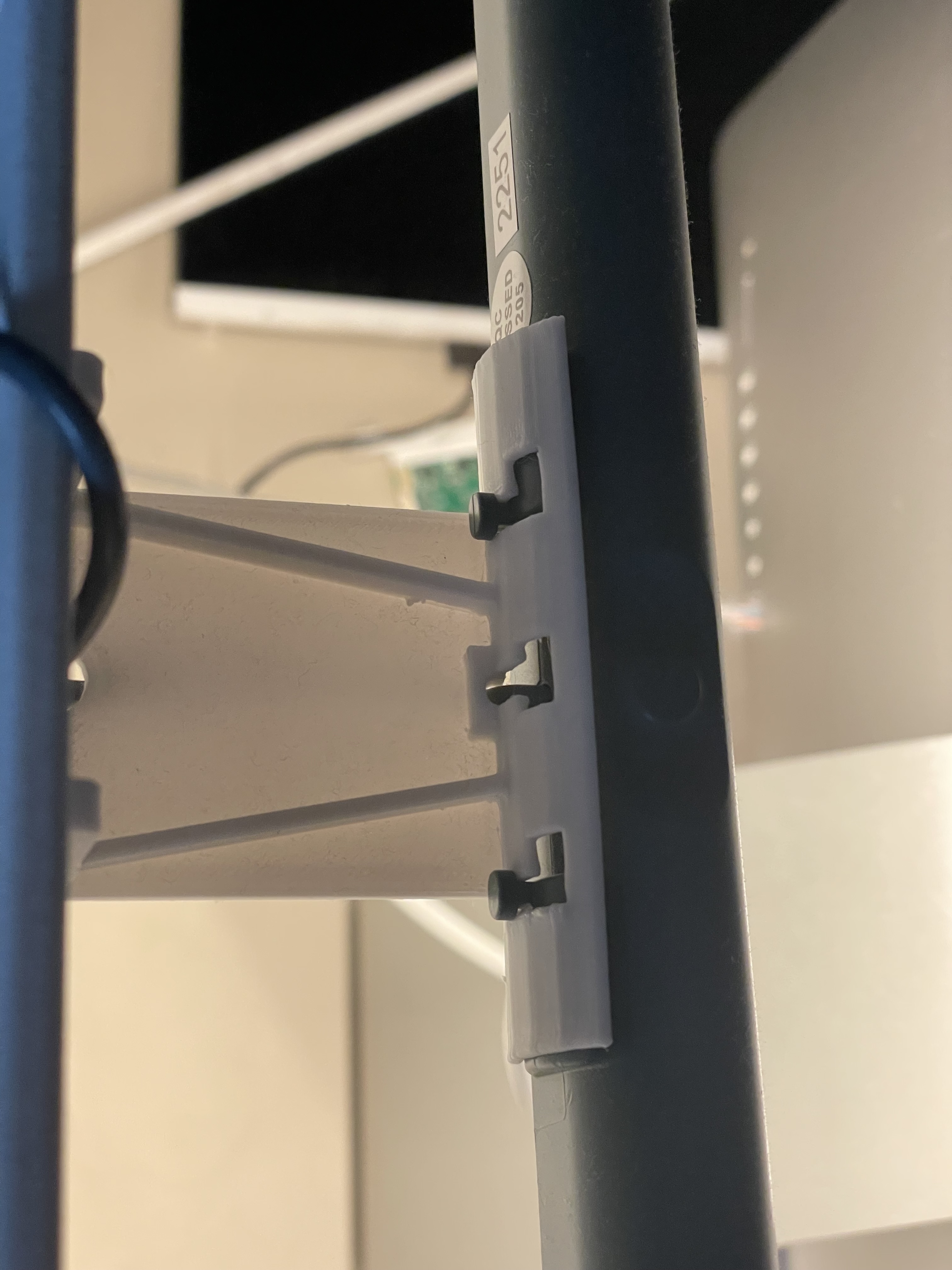 SKADIS mount for IKEA LAGERGÅNG LED lamp for screen - photo 4