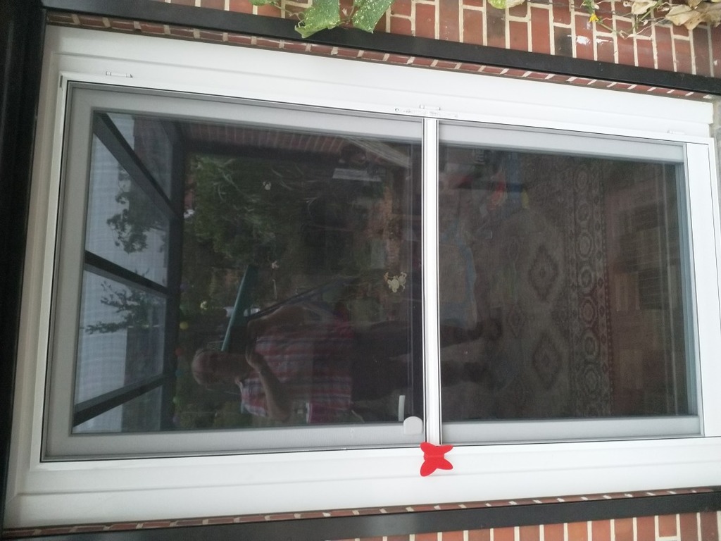 Fly screen door knob - photo 2