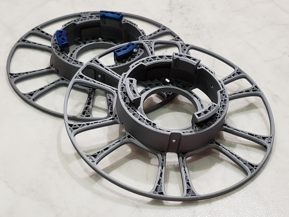 LockSpool V3: Parametric, reusable (1 part printed twice) - photo 3