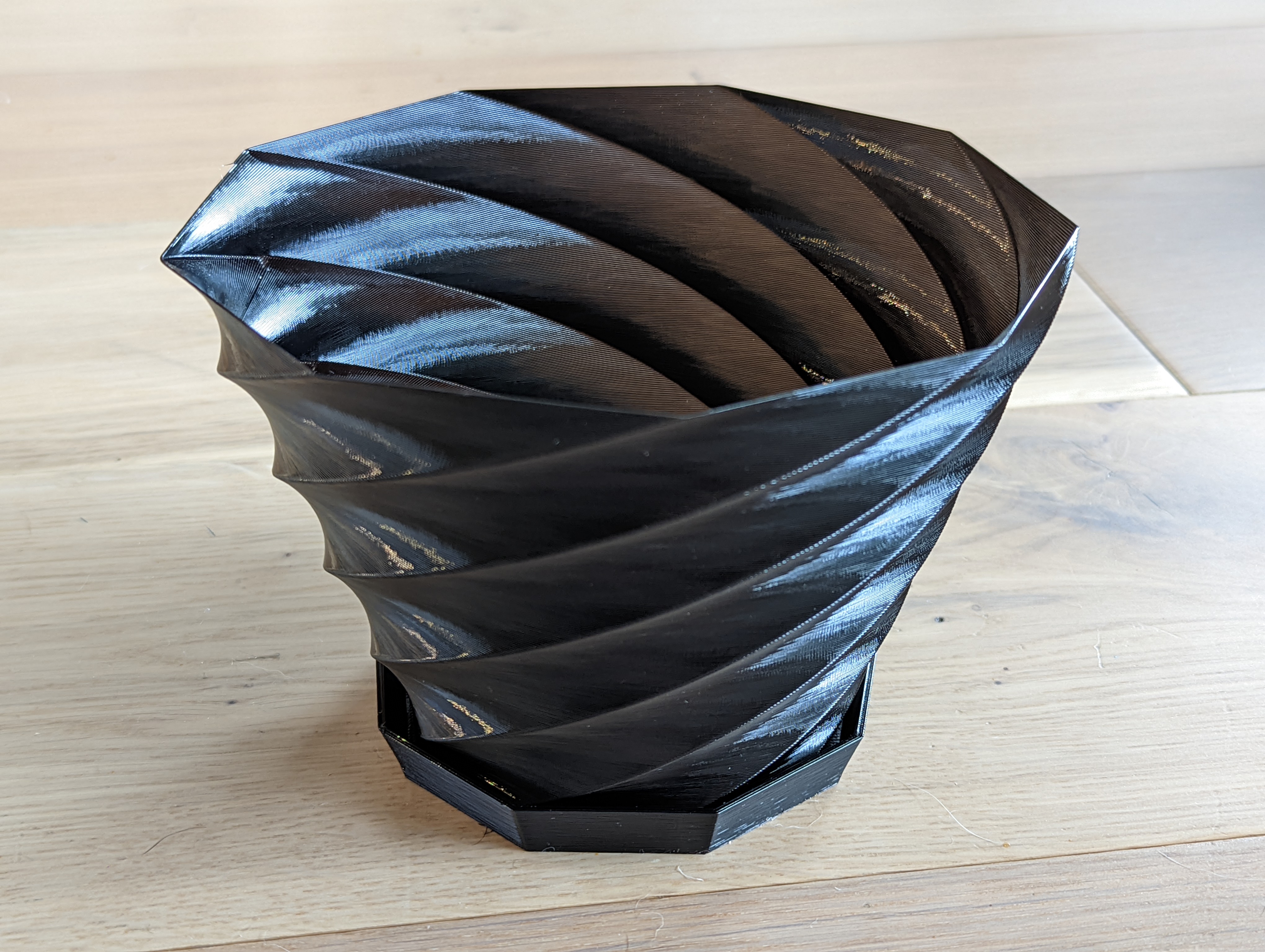 9 Sided Drip Tray for 9 Sided Twisted Planter - photo 3