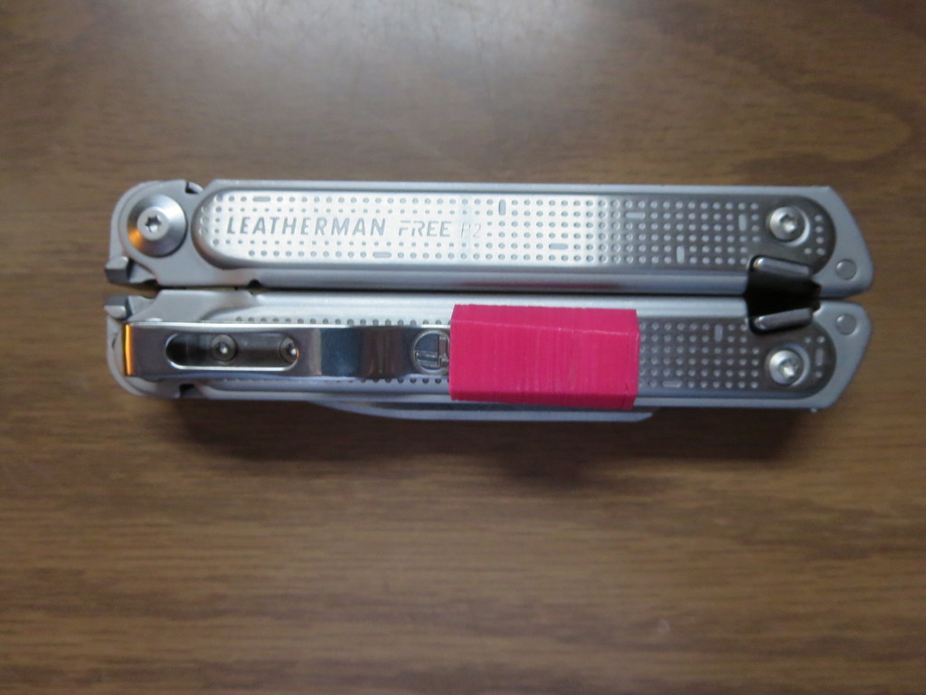 Leatherman FREE P2/P4 Hex 1/4" and 1/8" Socket Adapter - photo 3