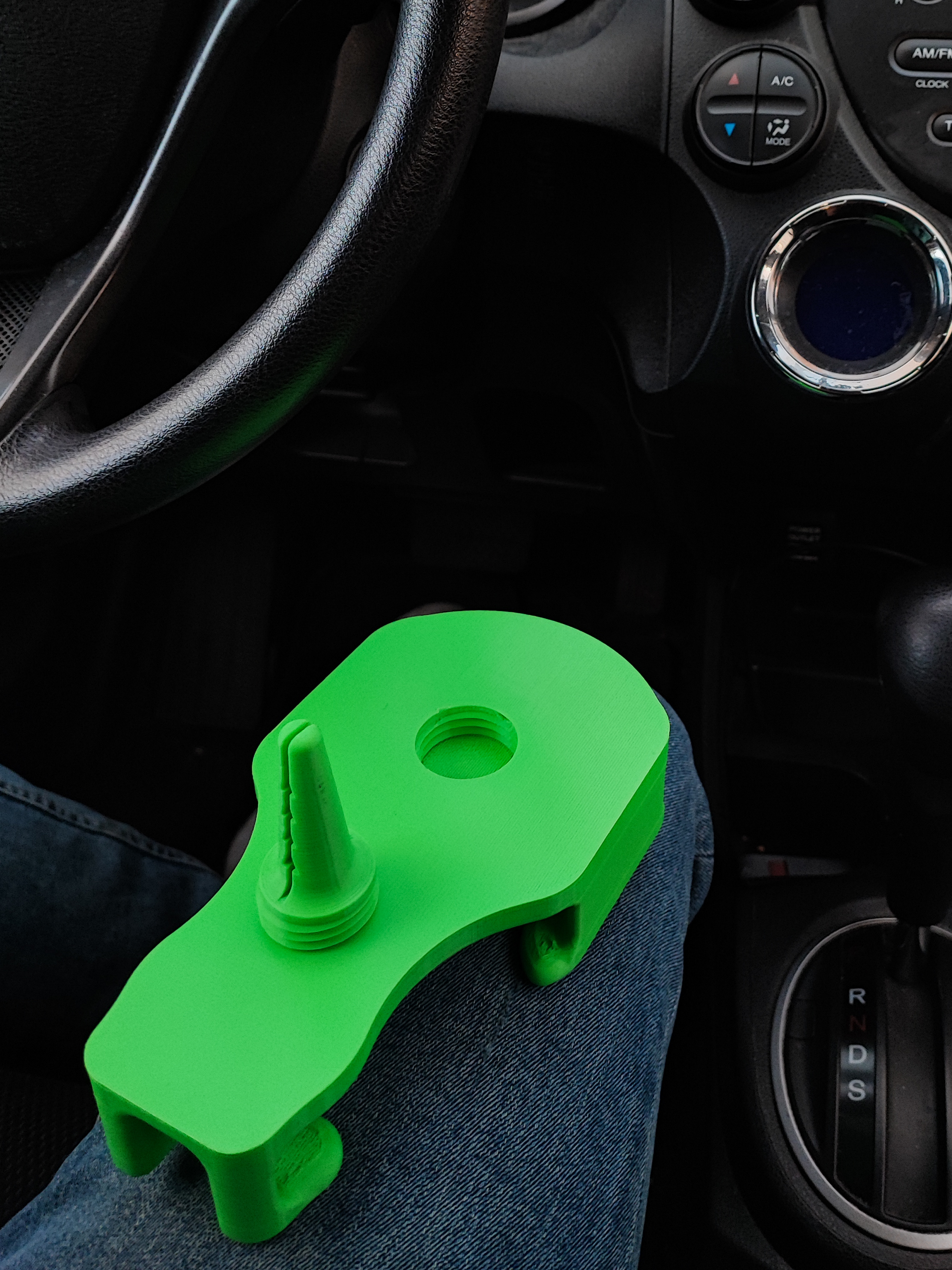 Cocodrile | Car Phone Holder - photo 3