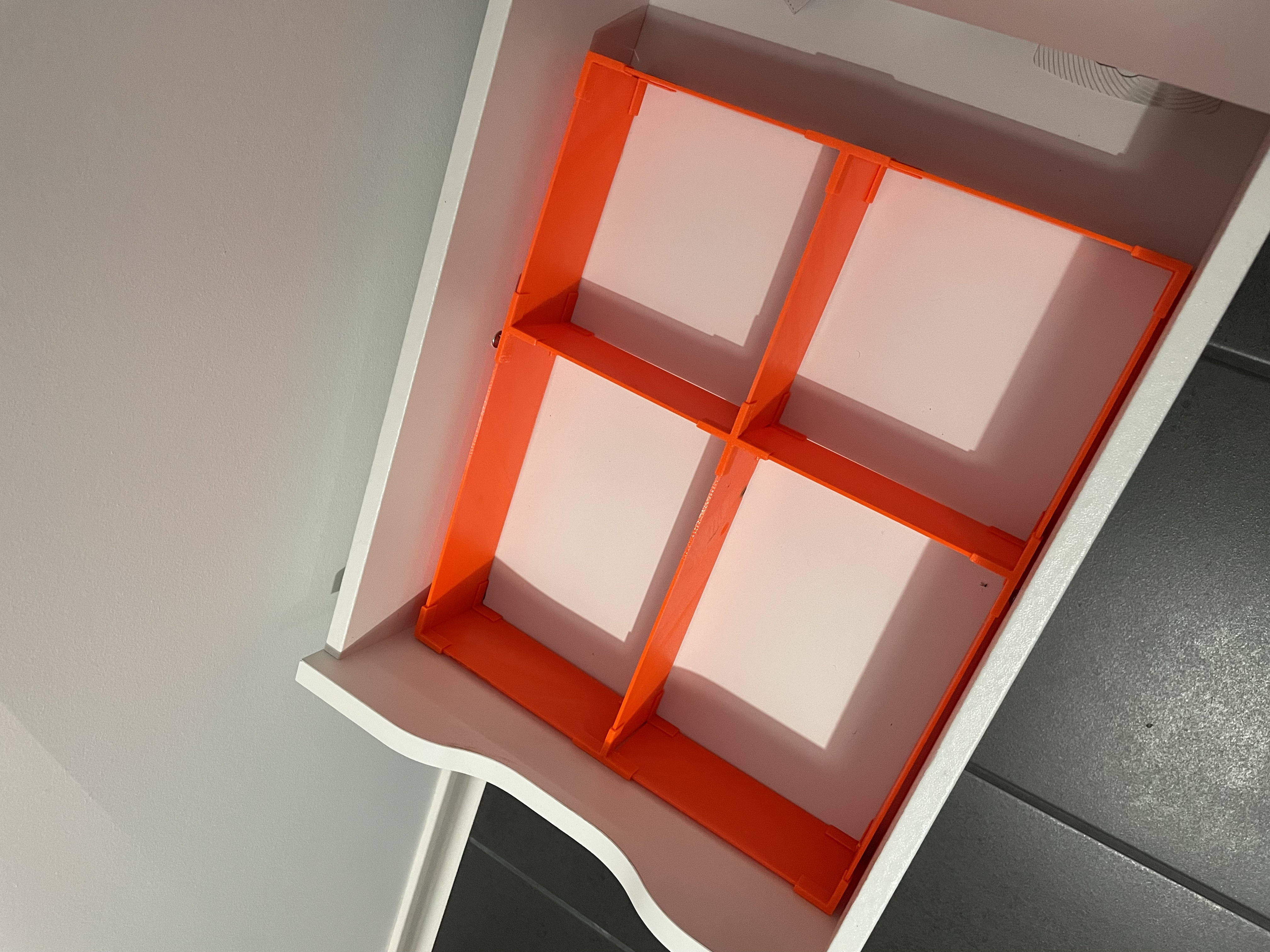 Drawer organizer
