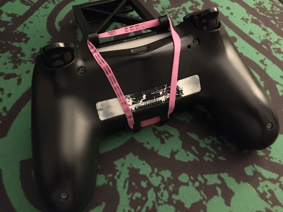 Controller Phone Mount - photo 2