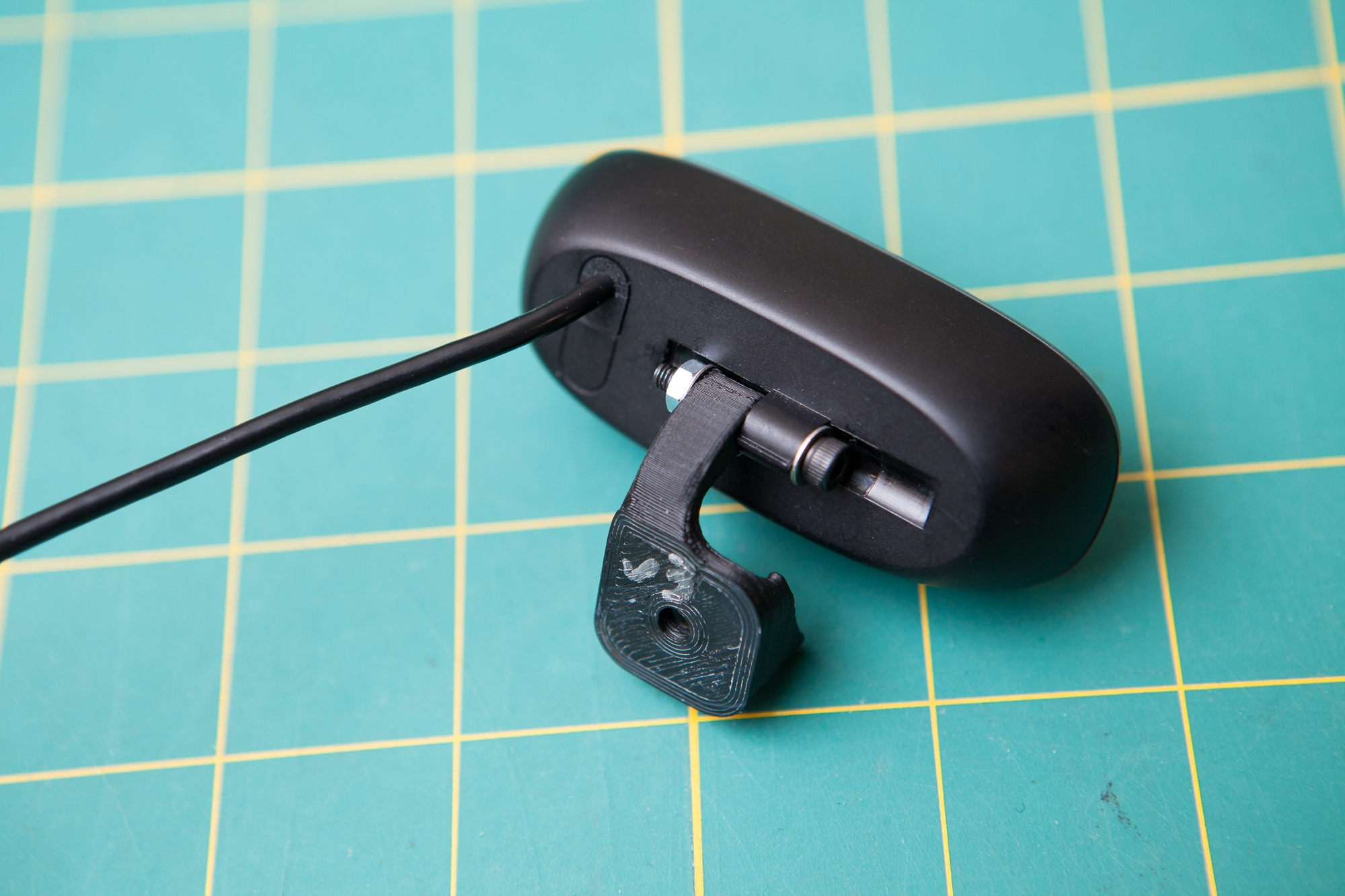 Logitech C270 Webcam Mount for 2020 Extrusion - photo 3