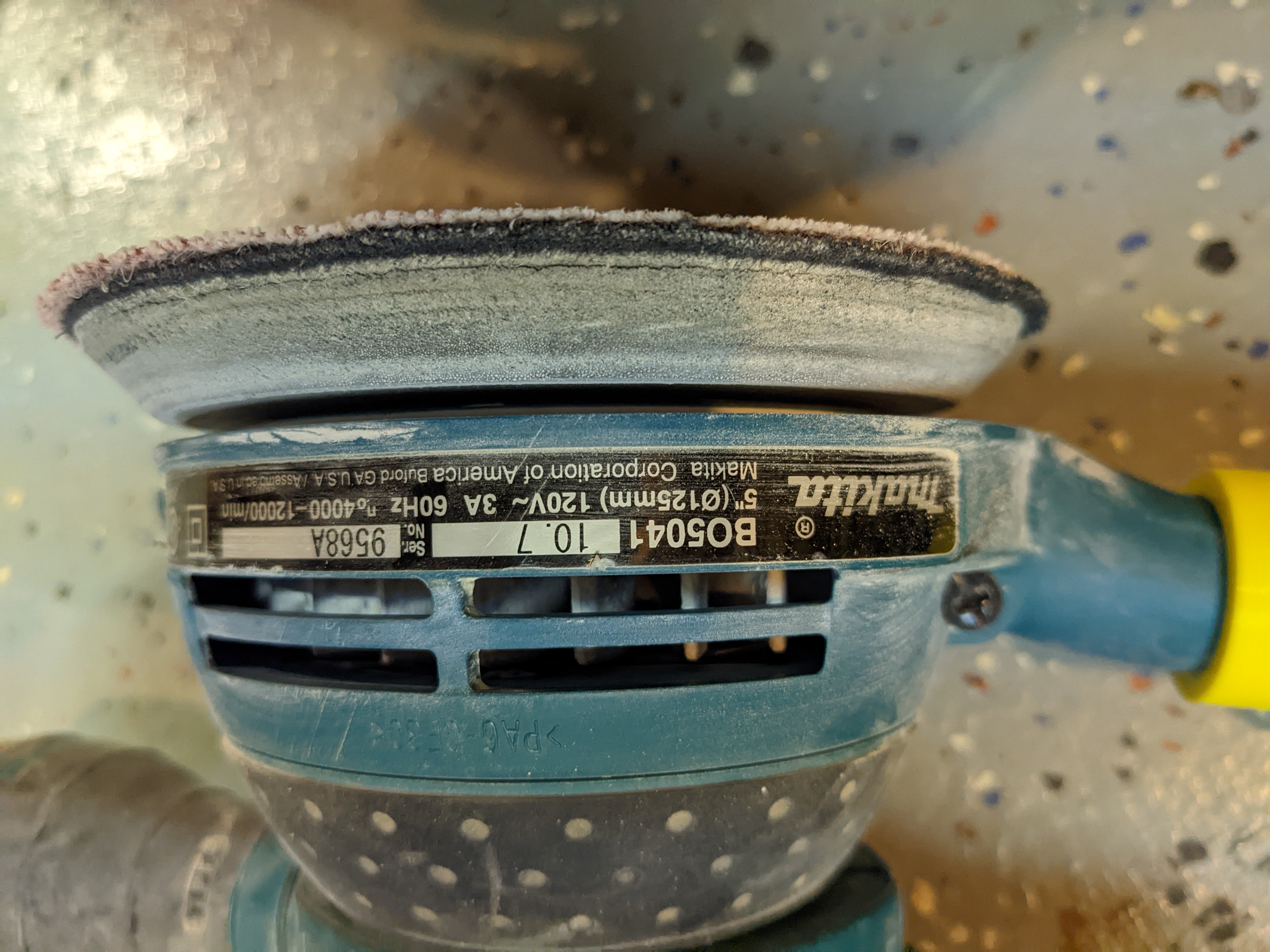 Vacuum adapter for sander - photo 3