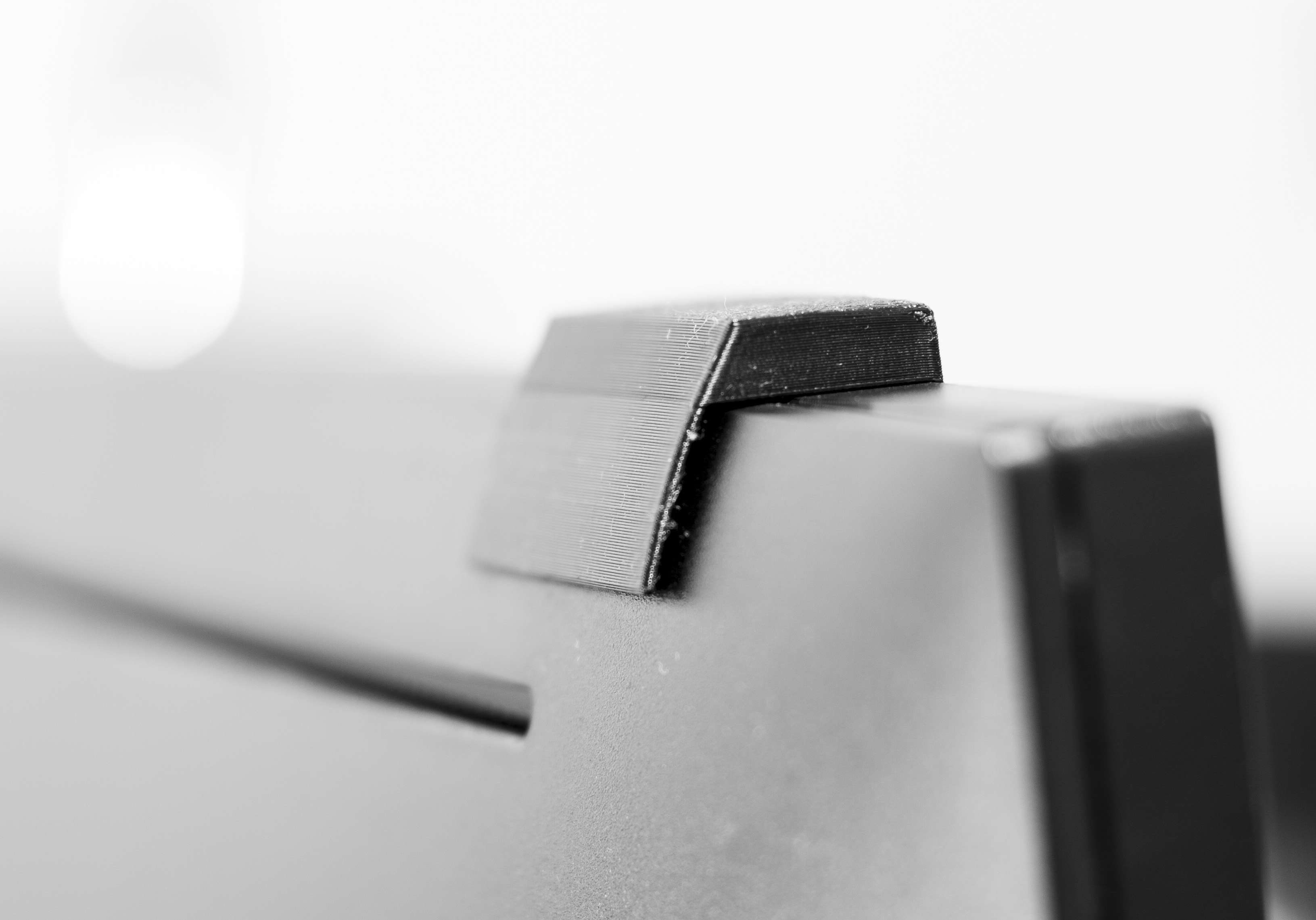 Logitech C920 spacer for Dell monitor - photo 3
