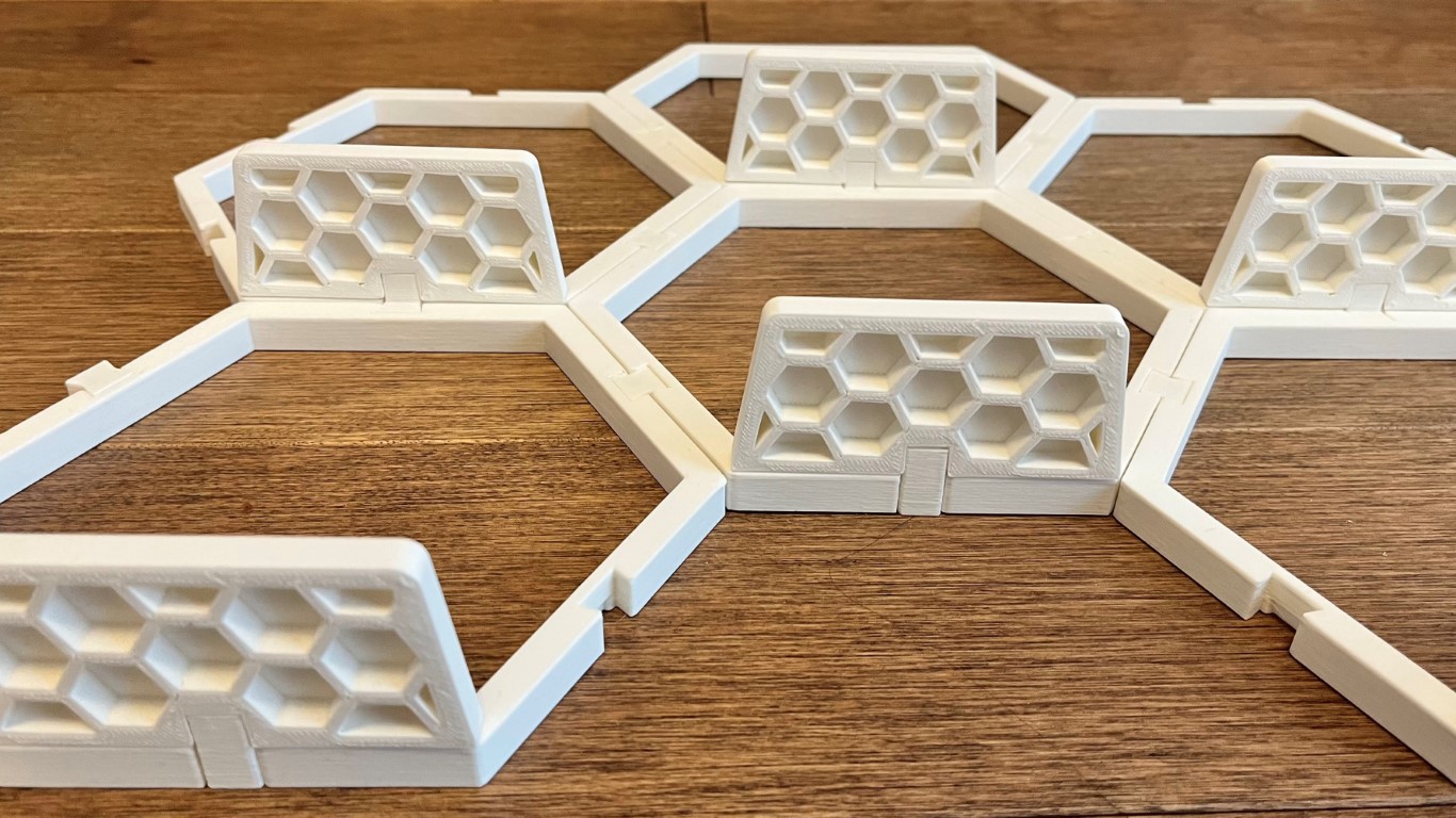 Hex Modular Toy Shelf - photo 3