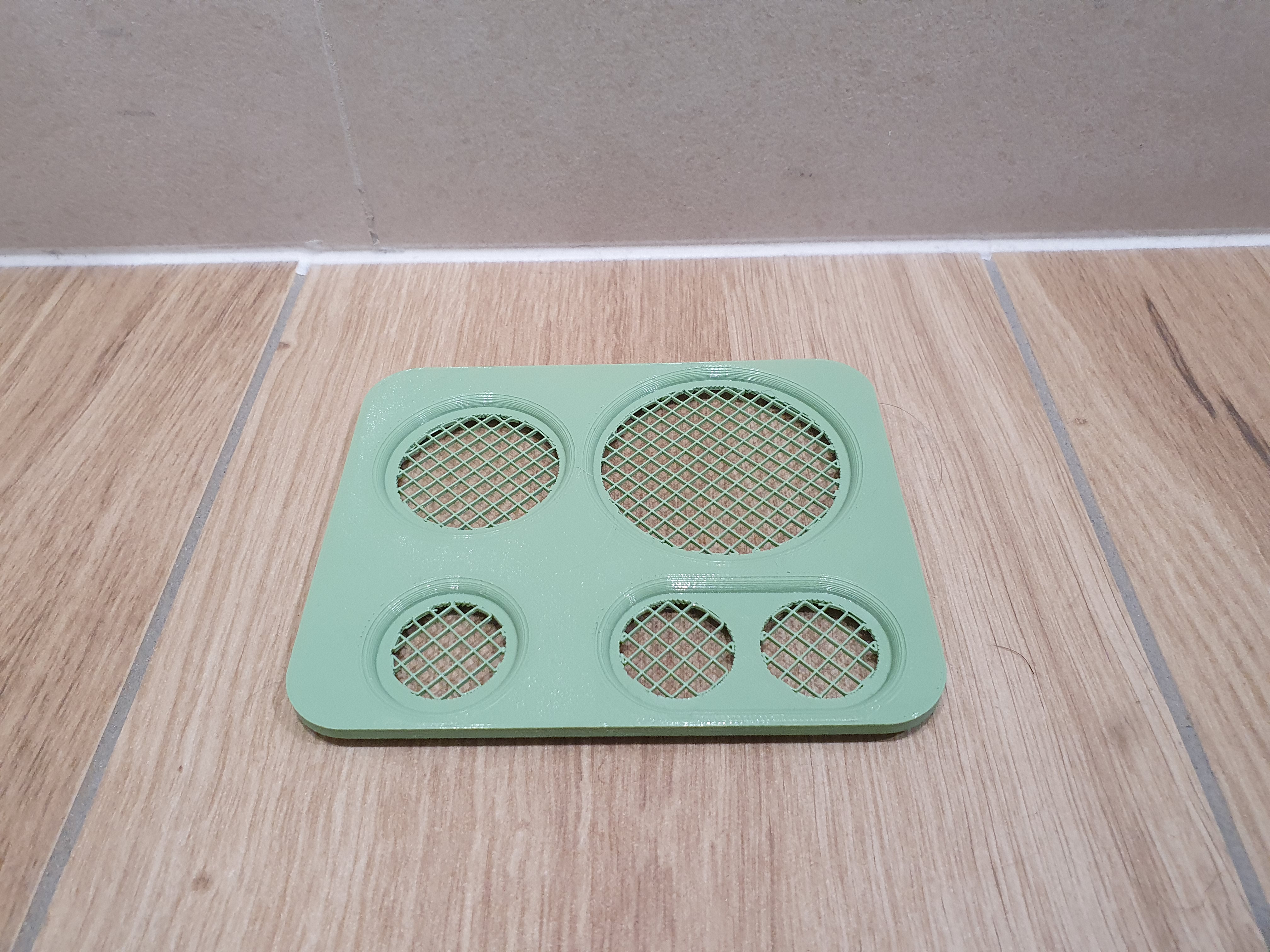 Tray for contact lens case and cleaning solutions - photo 2