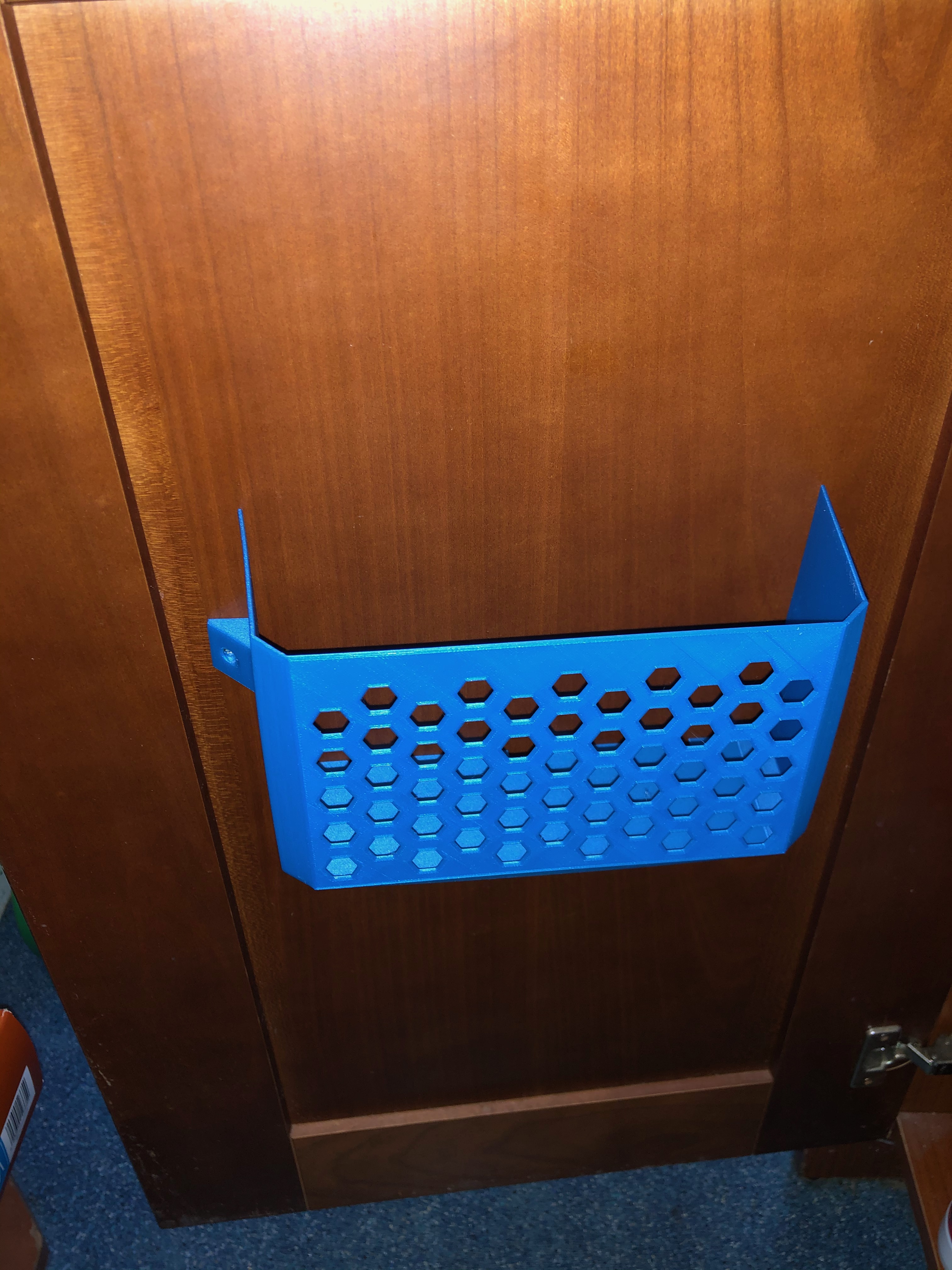 Kitchen door container for dishwasher tablets - photo 3