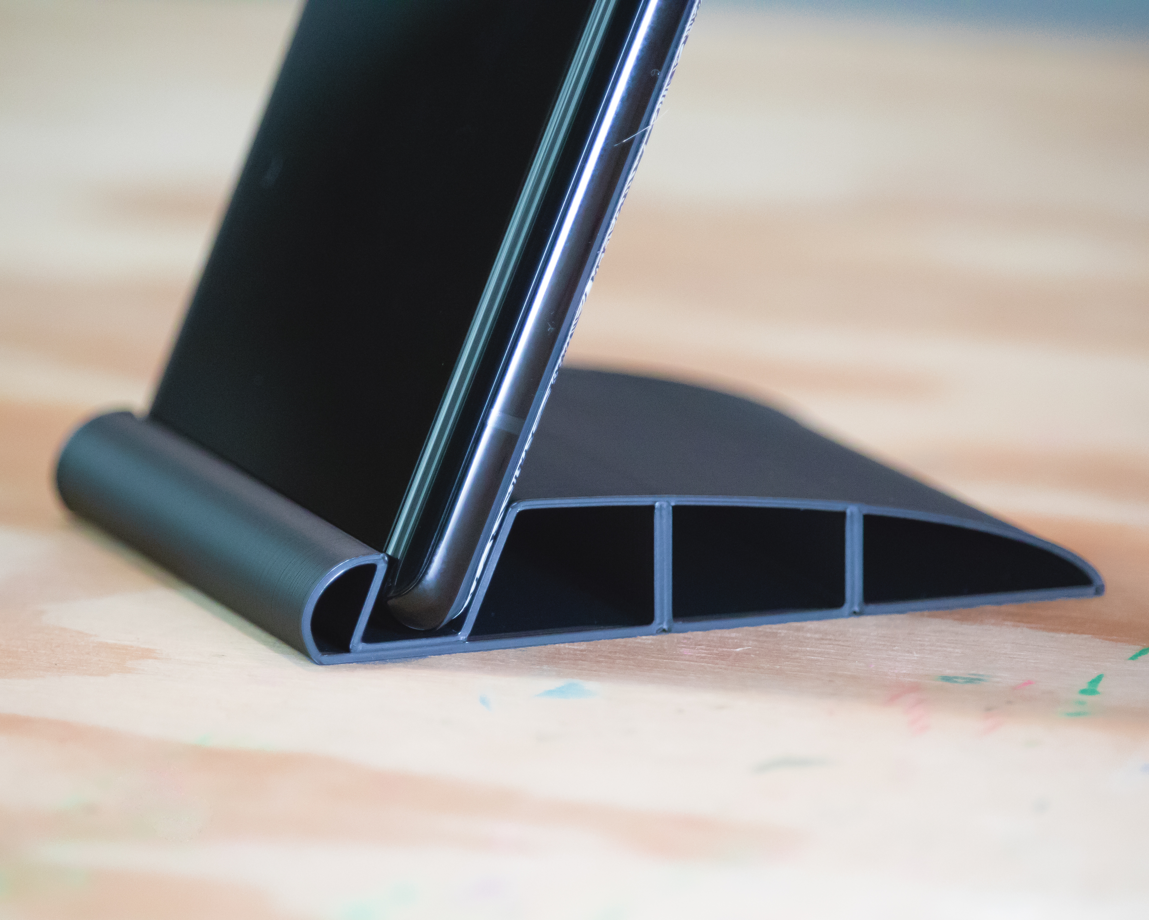 phone wedge (vase mode) - photo 3