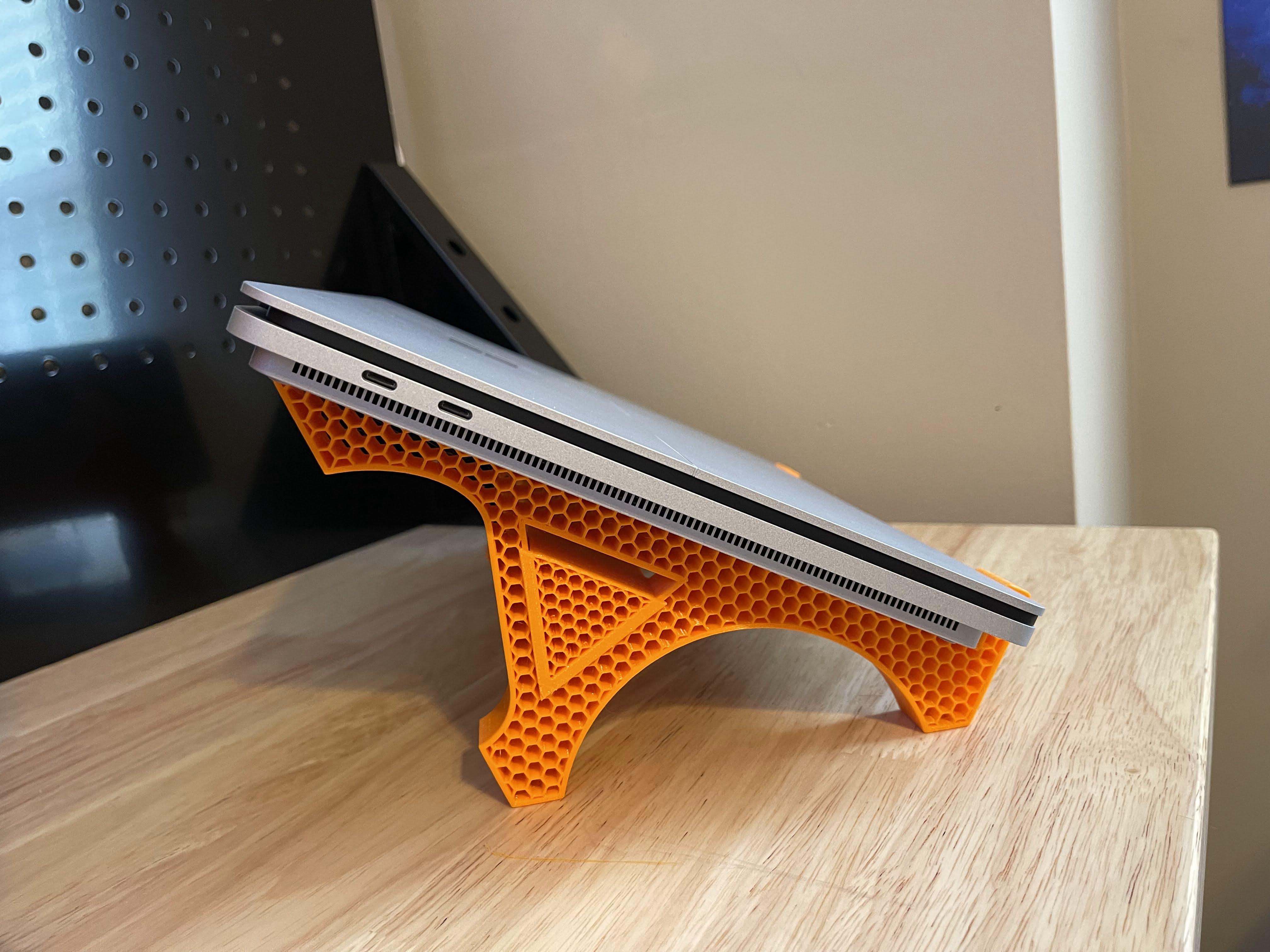 Extended Laptop Stand with Connector