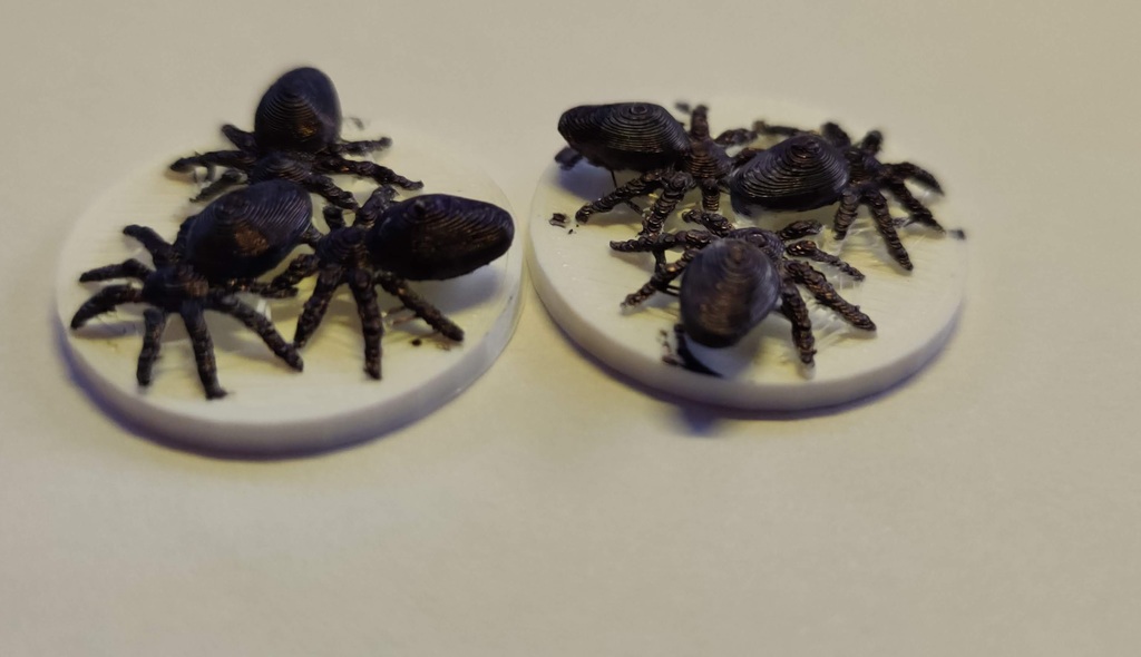 Swarm of Spiders (D&D miniature) - photo 2