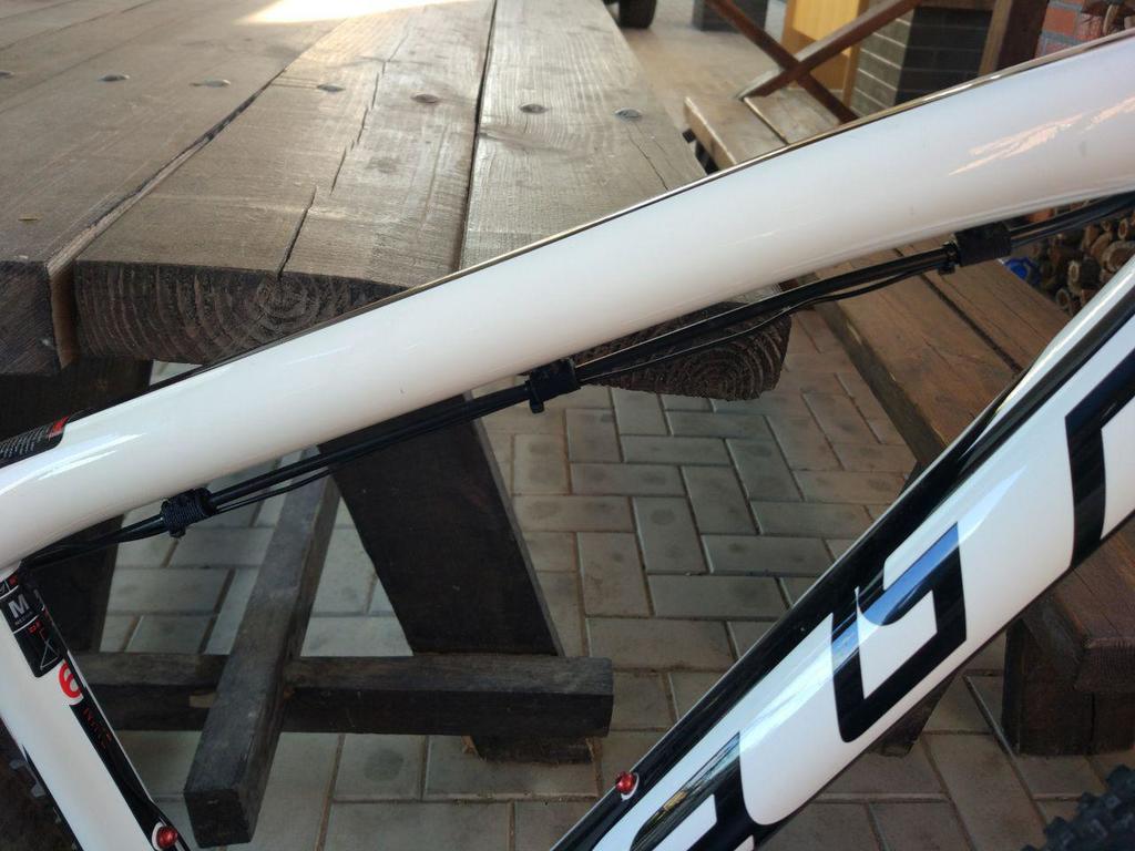 Bike brake tube clamp / cable holder - photo 2