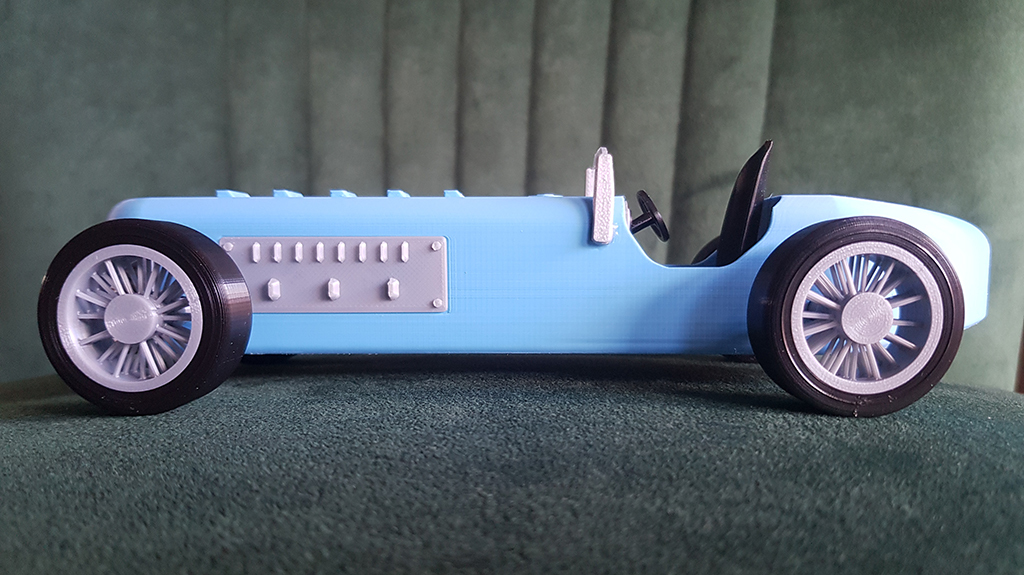 Racing car - photo 3