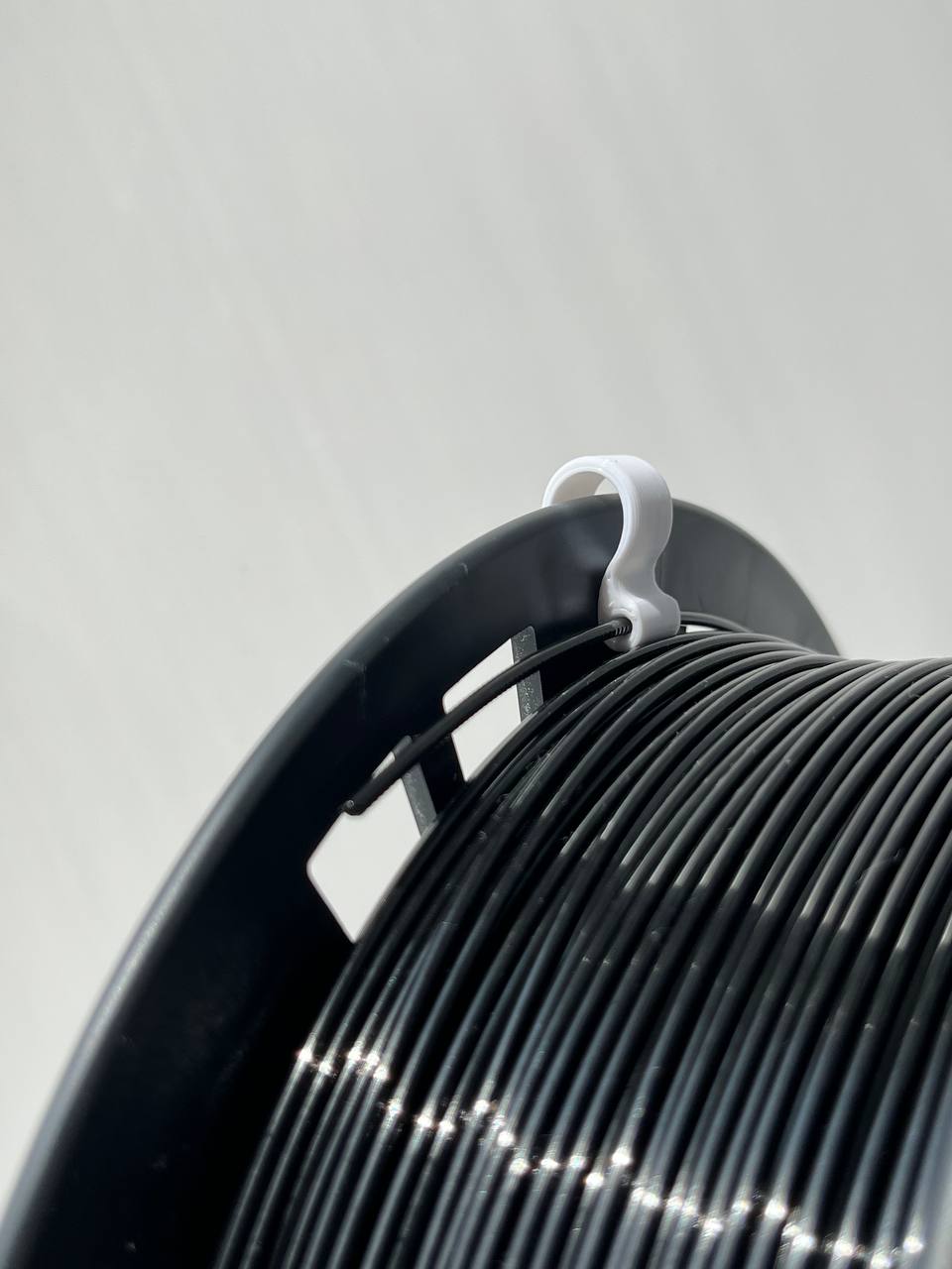 Two-side universal filament clip - photo 4