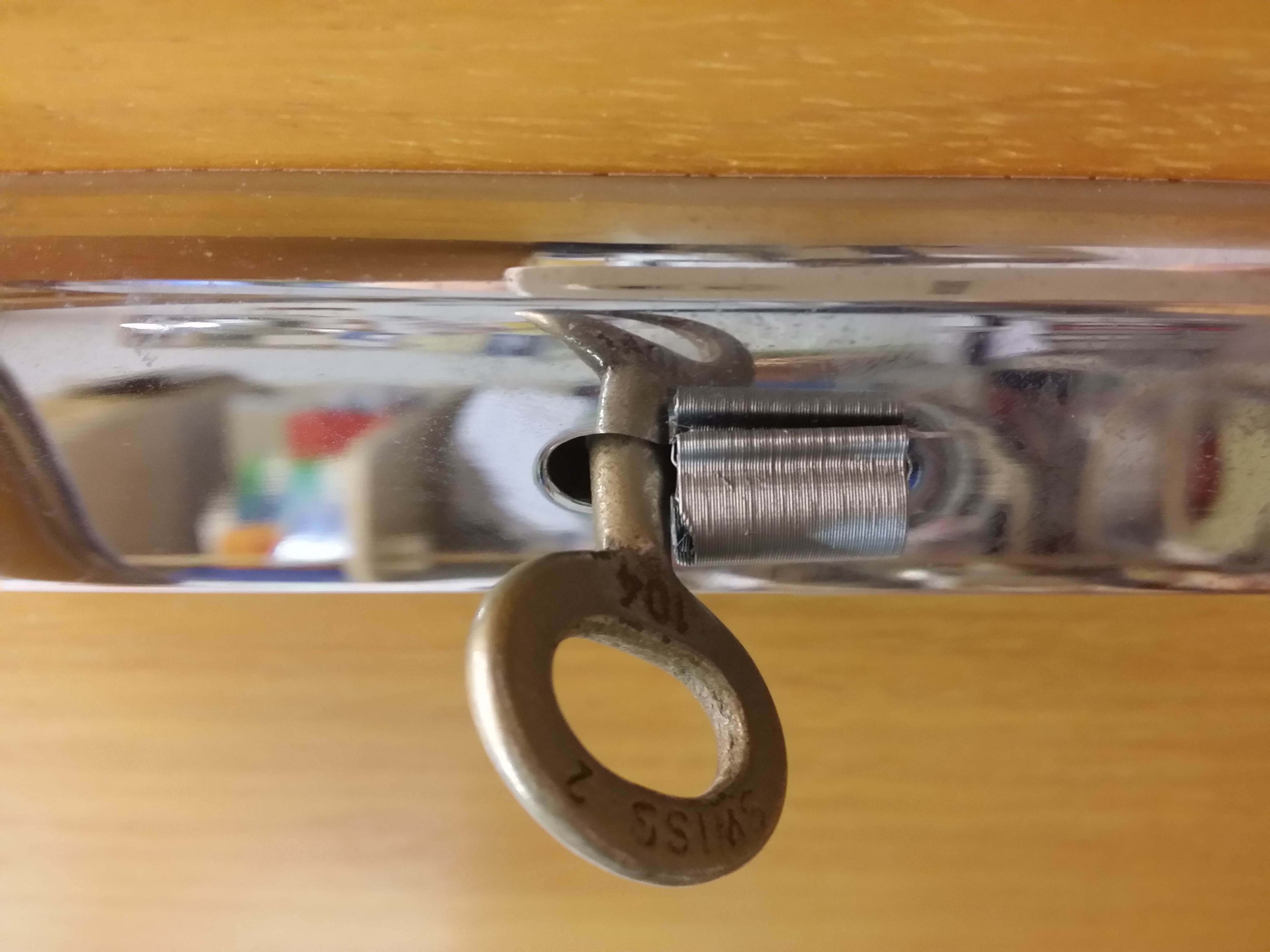 Türschlüssel-Schutz-Clip