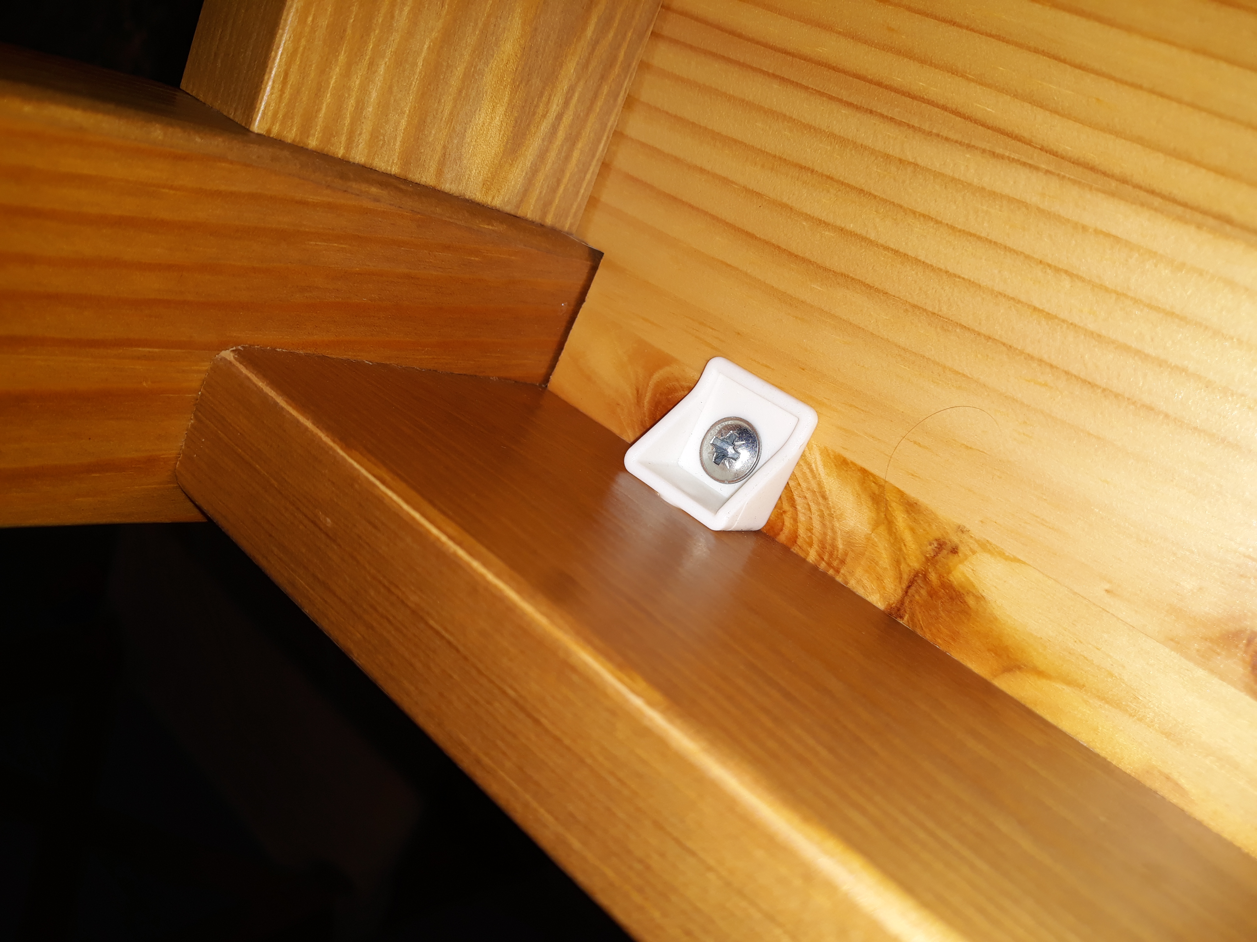Replacement IKEA retaining clip for IKEA kitchen stools - photo 2