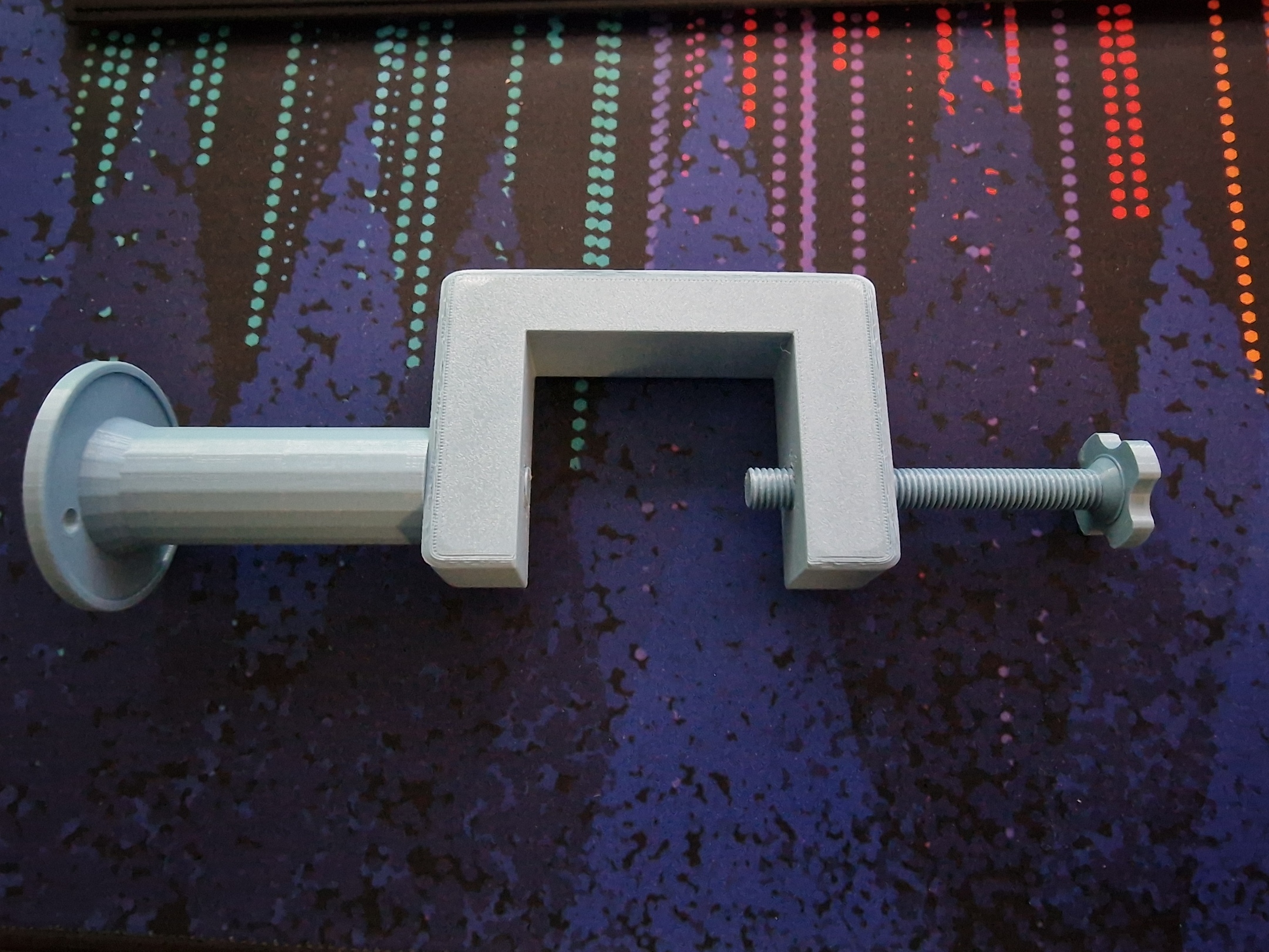 Tapo C200 Clamp for IKEA Lack