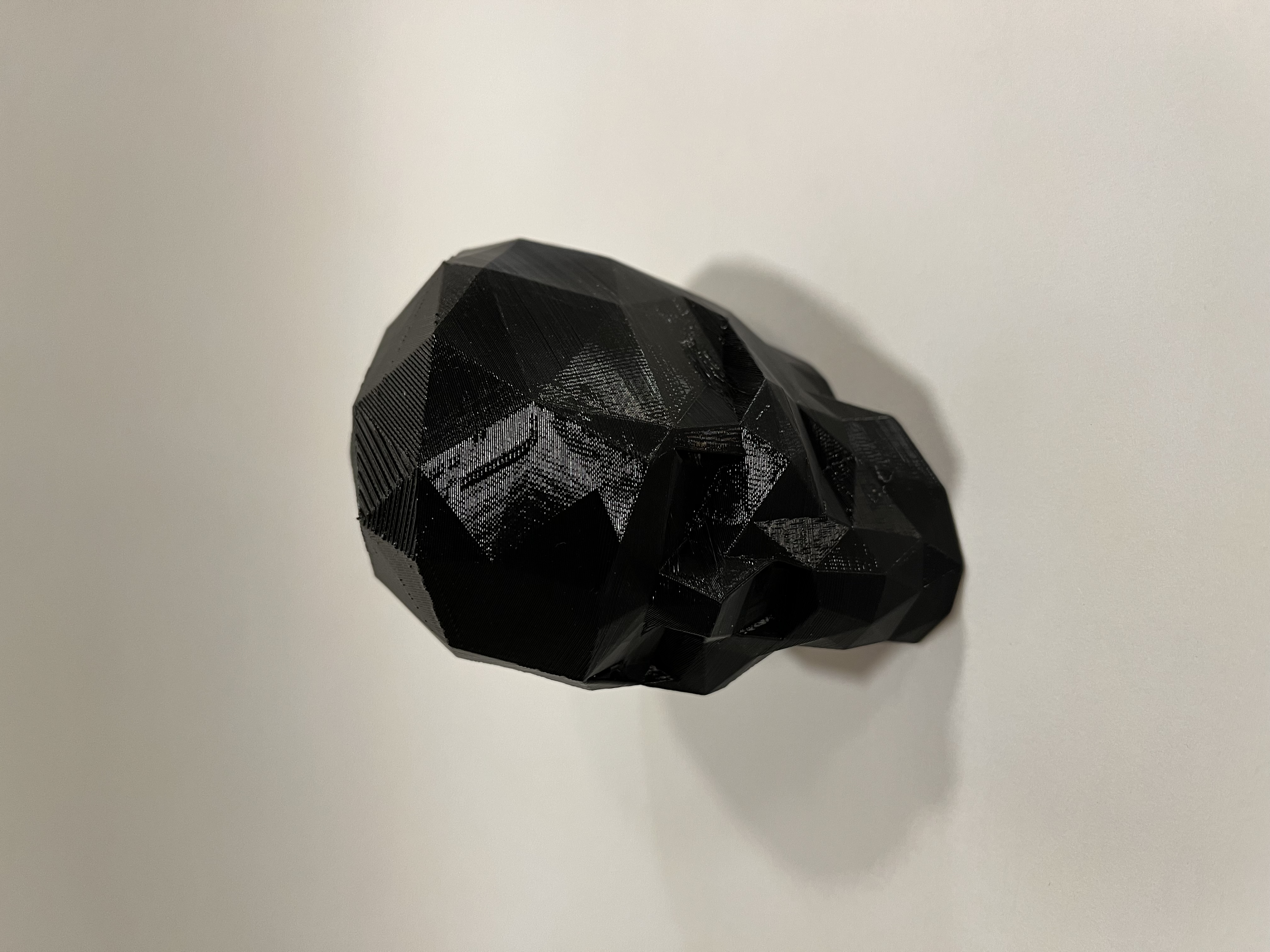 Low Poly Skull Squish Stress Toy - photo 2