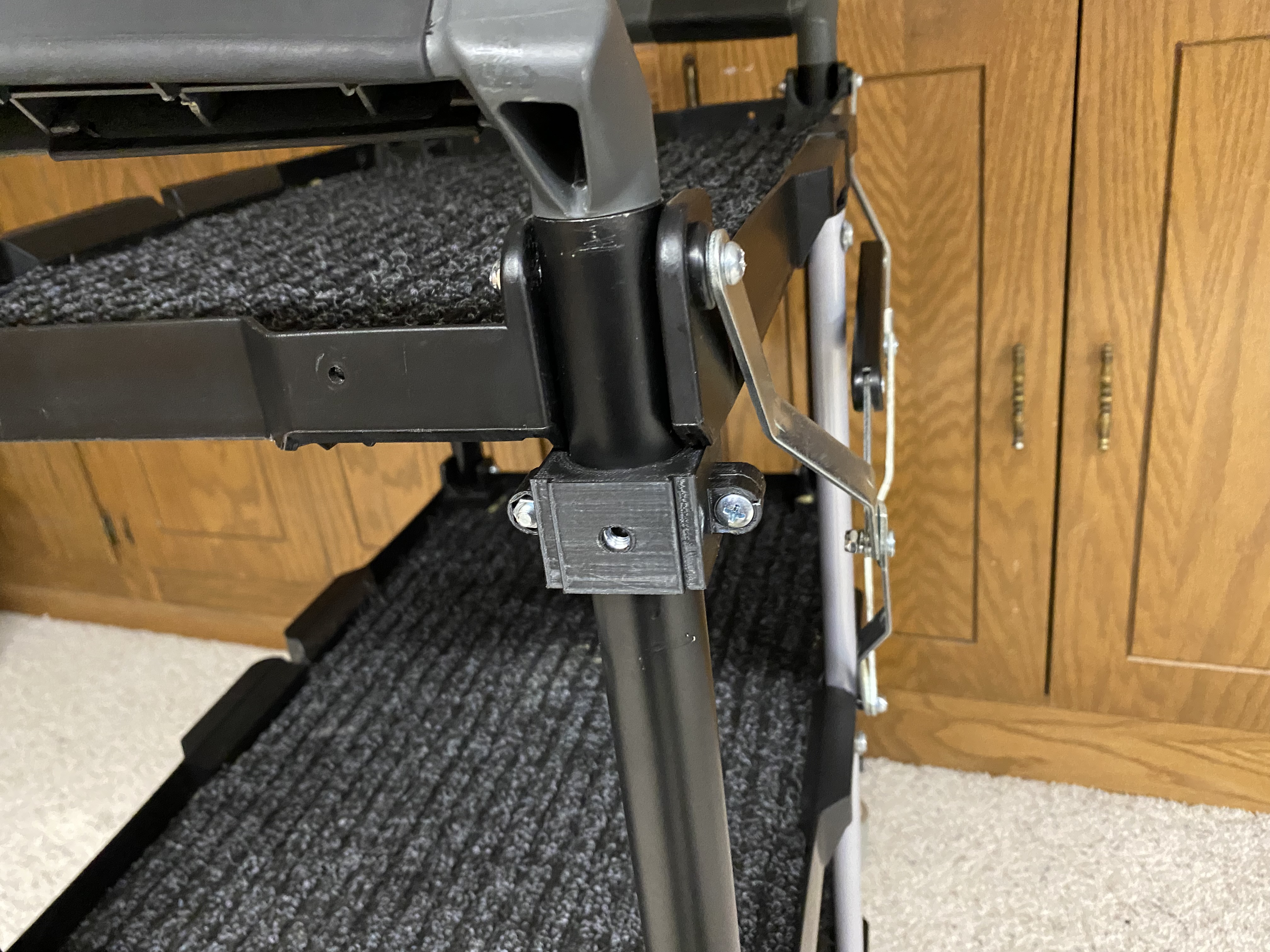 Olympia Cart Standard Frame Clamp