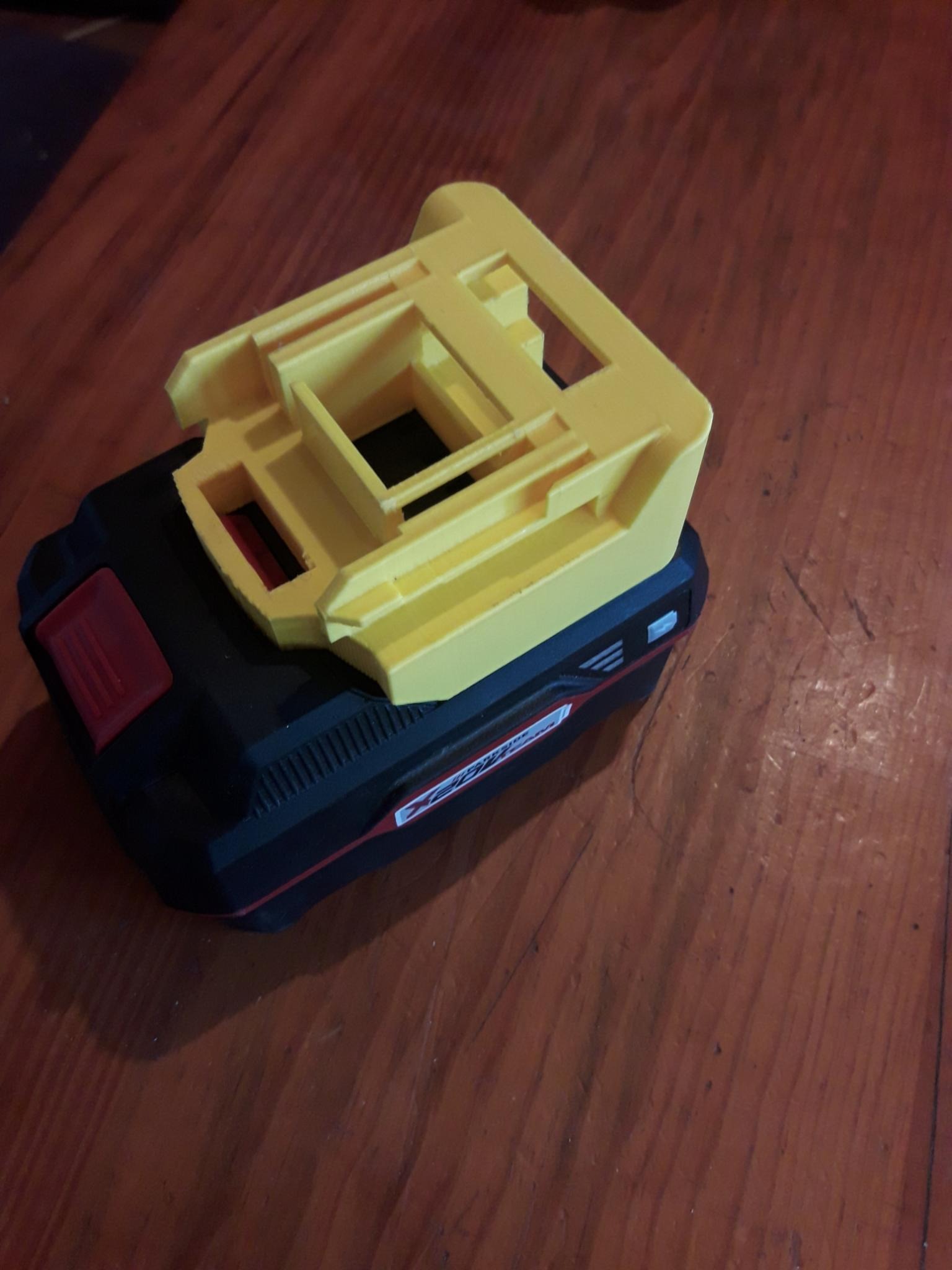 Battery Adapter From Parkside X20 to Makita 18v | extended body | Parametric | F3D - photo 3