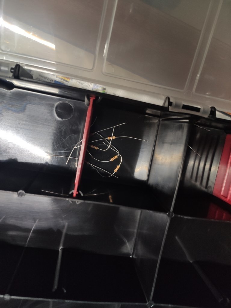 Small Component Storage Box Compartment - photo 2