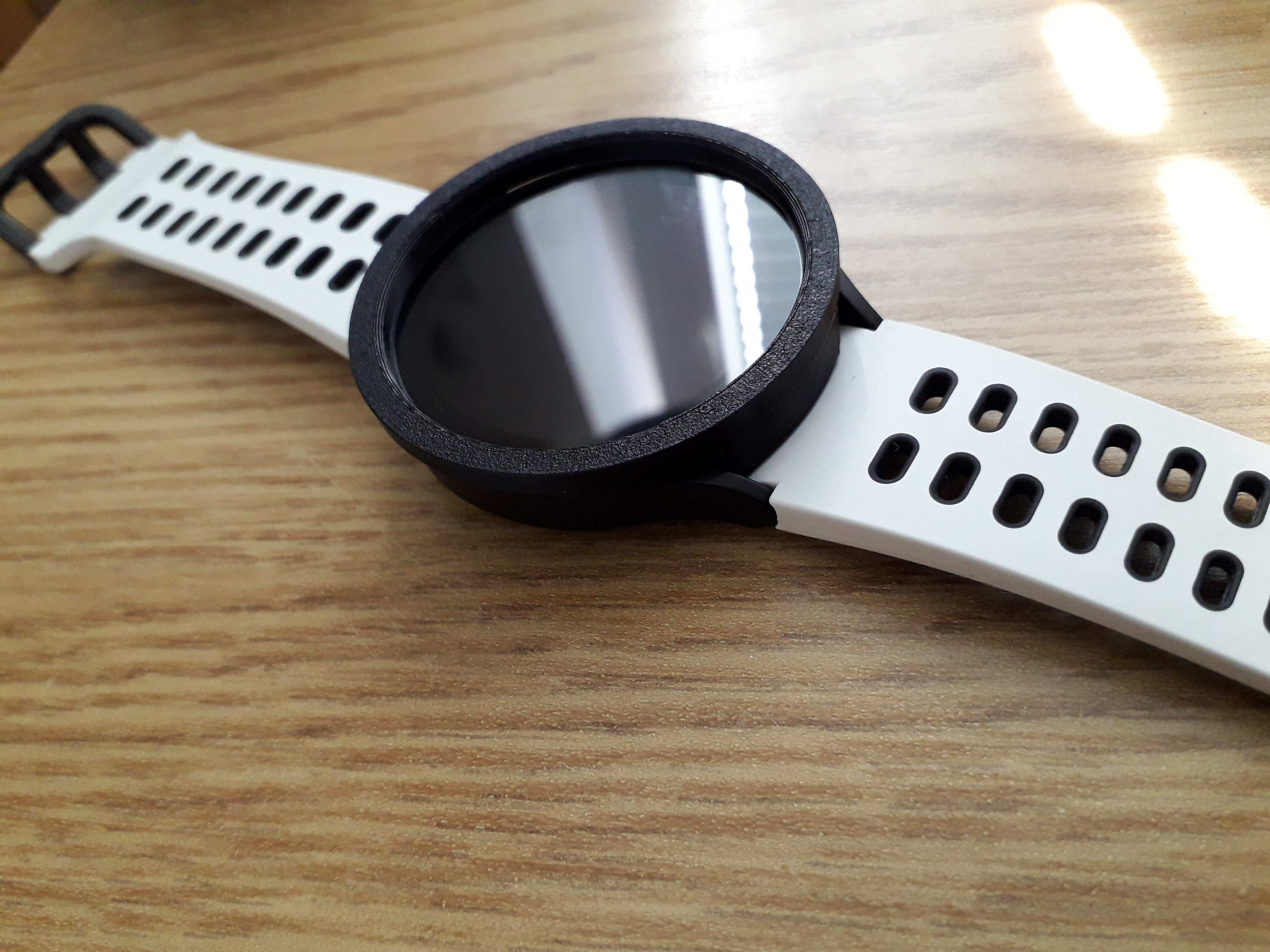 Galaxy Watch 4&5 screen protection glass tool (44 mm) - photo 2