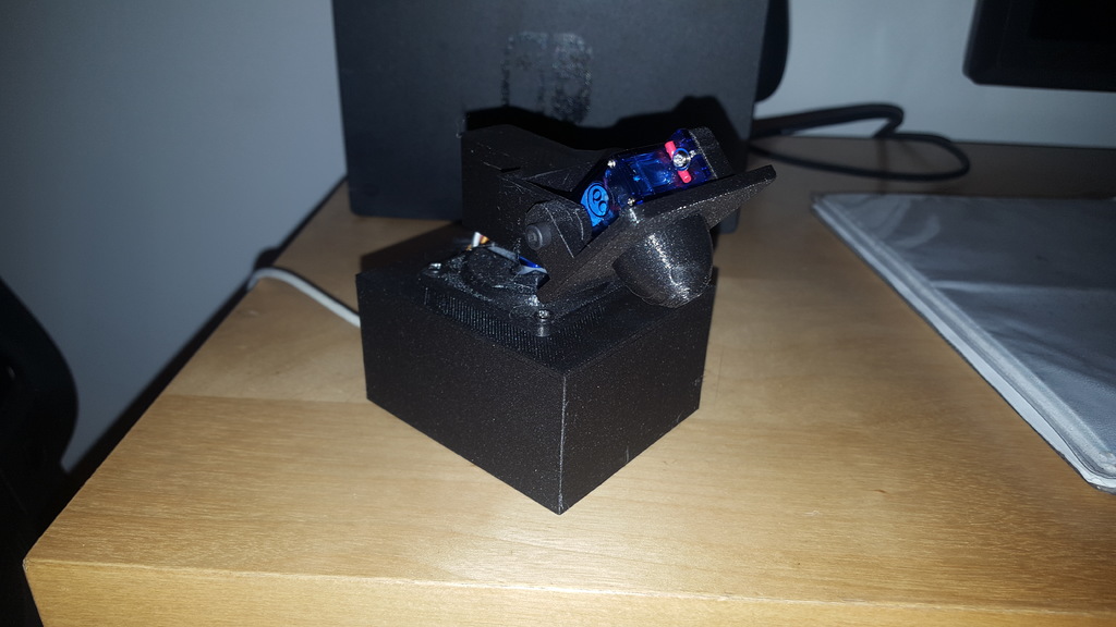 Auto Cat laser toy - photo 2