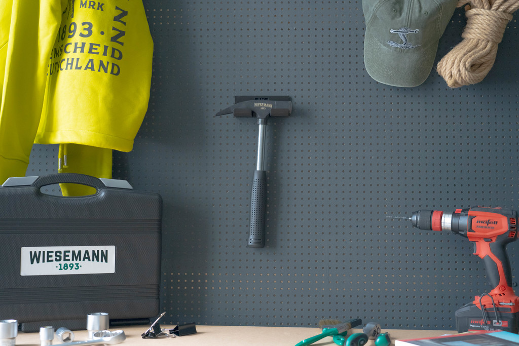 Tool Holder for Claw Hammer 600g 042 I ENFORCE I for screws or peg board - photo 2