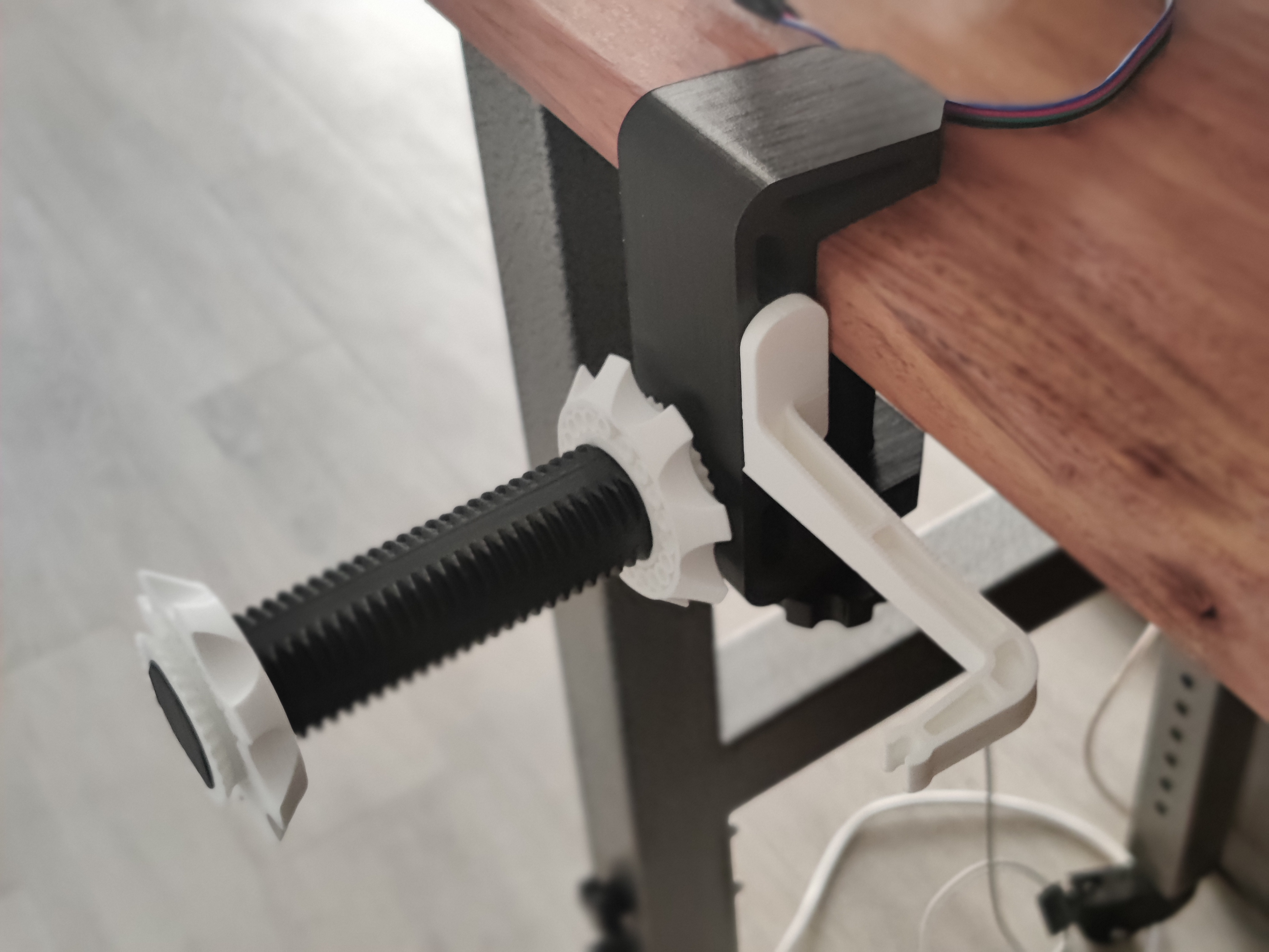 Edge clamp spool holder - photo 3